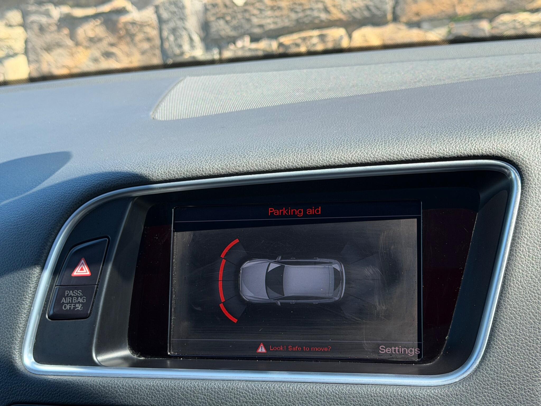 Audi SQ5 view 36
