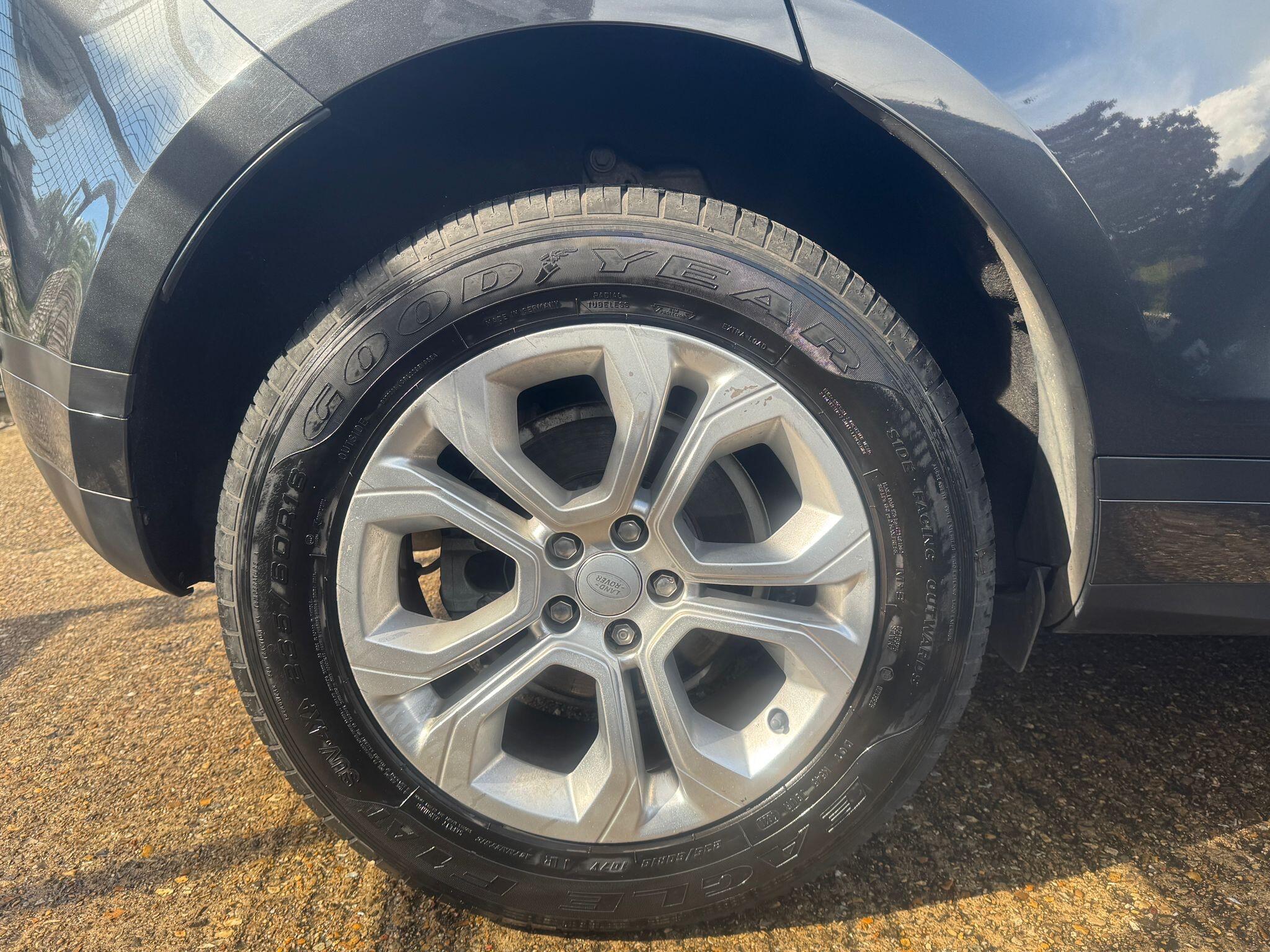 Land Rover Range Rover Evoque view 27