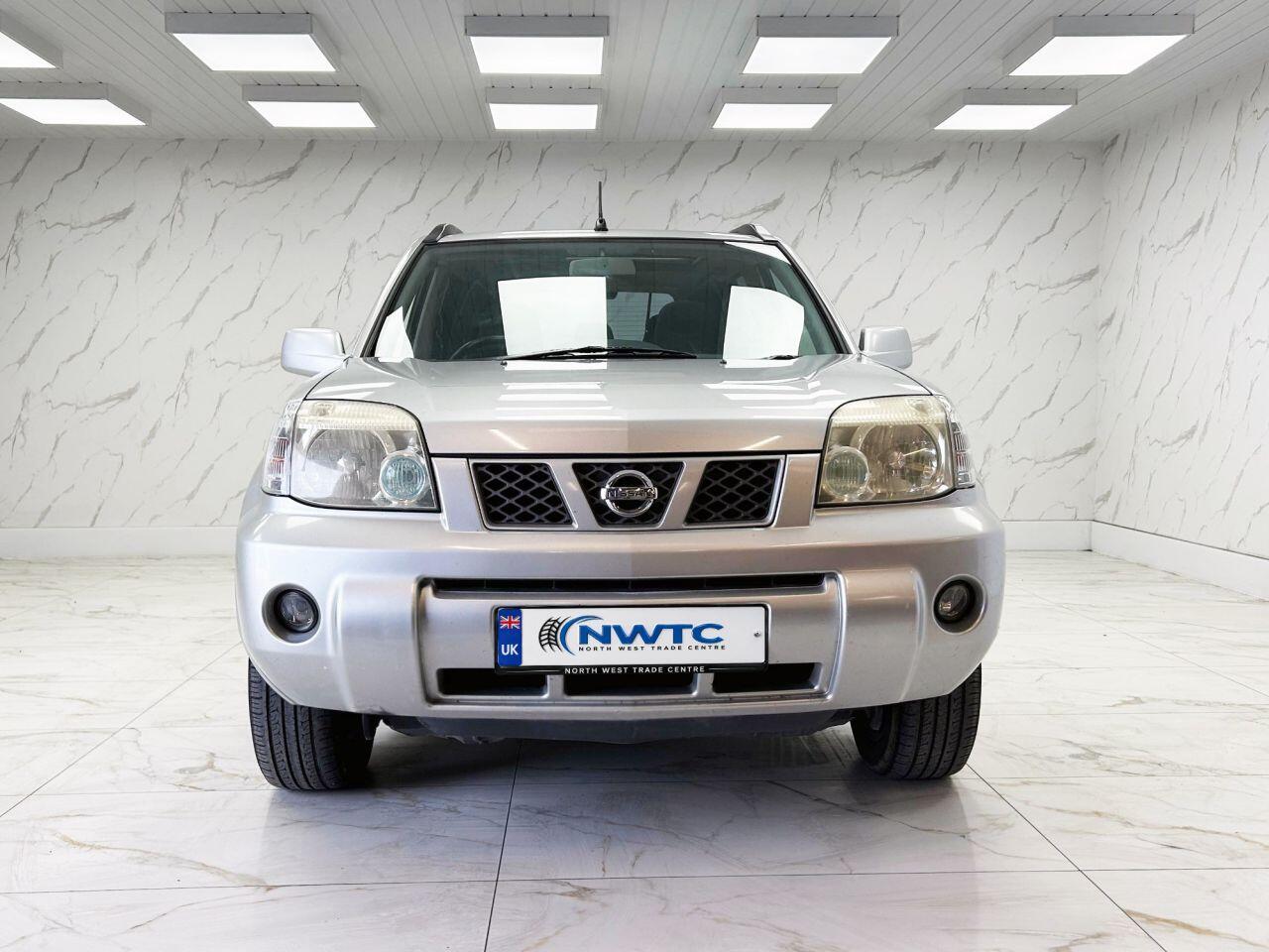 Nissan X-Trail view 5