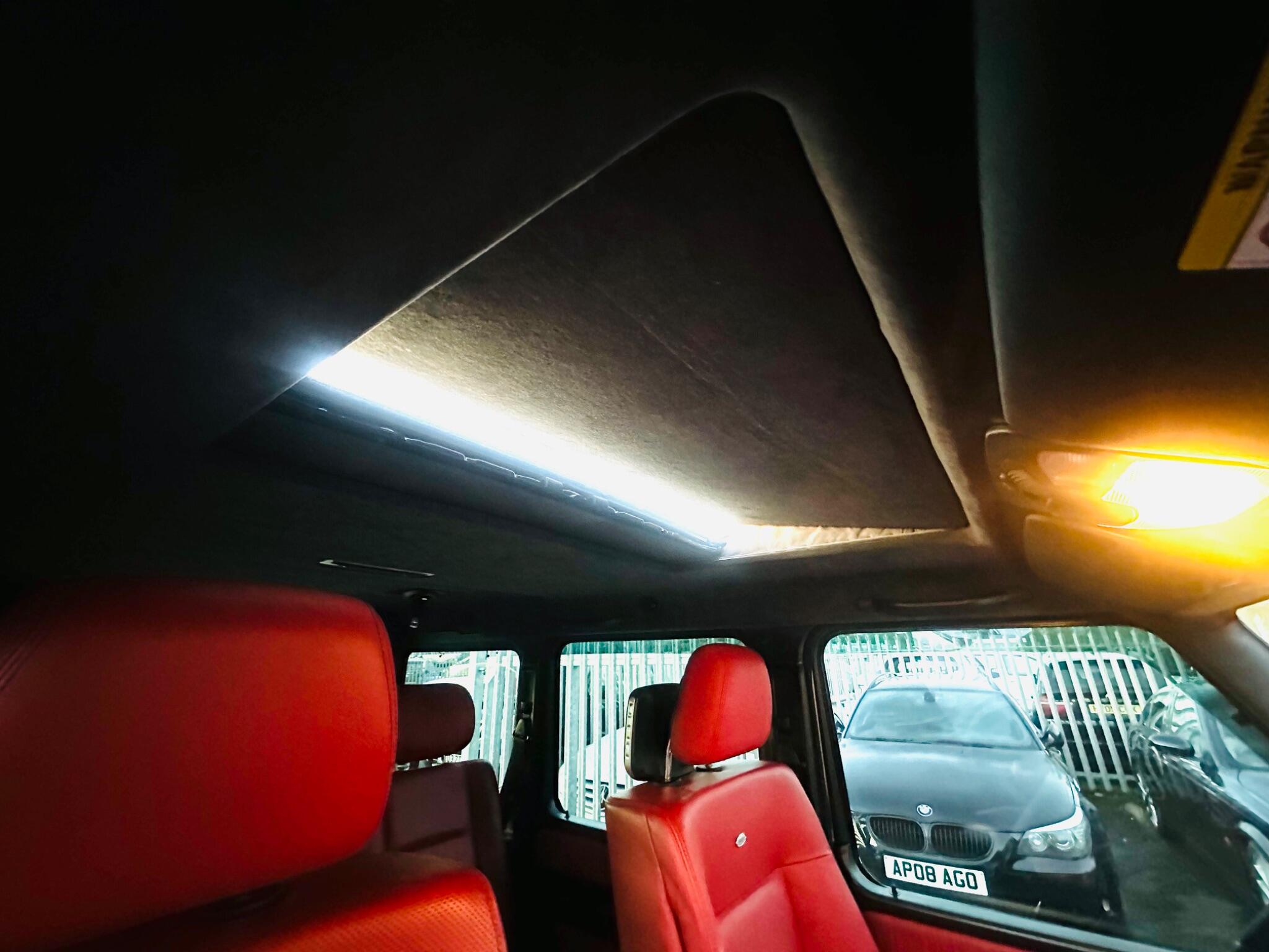 Mercedes-Benz G Class view 28