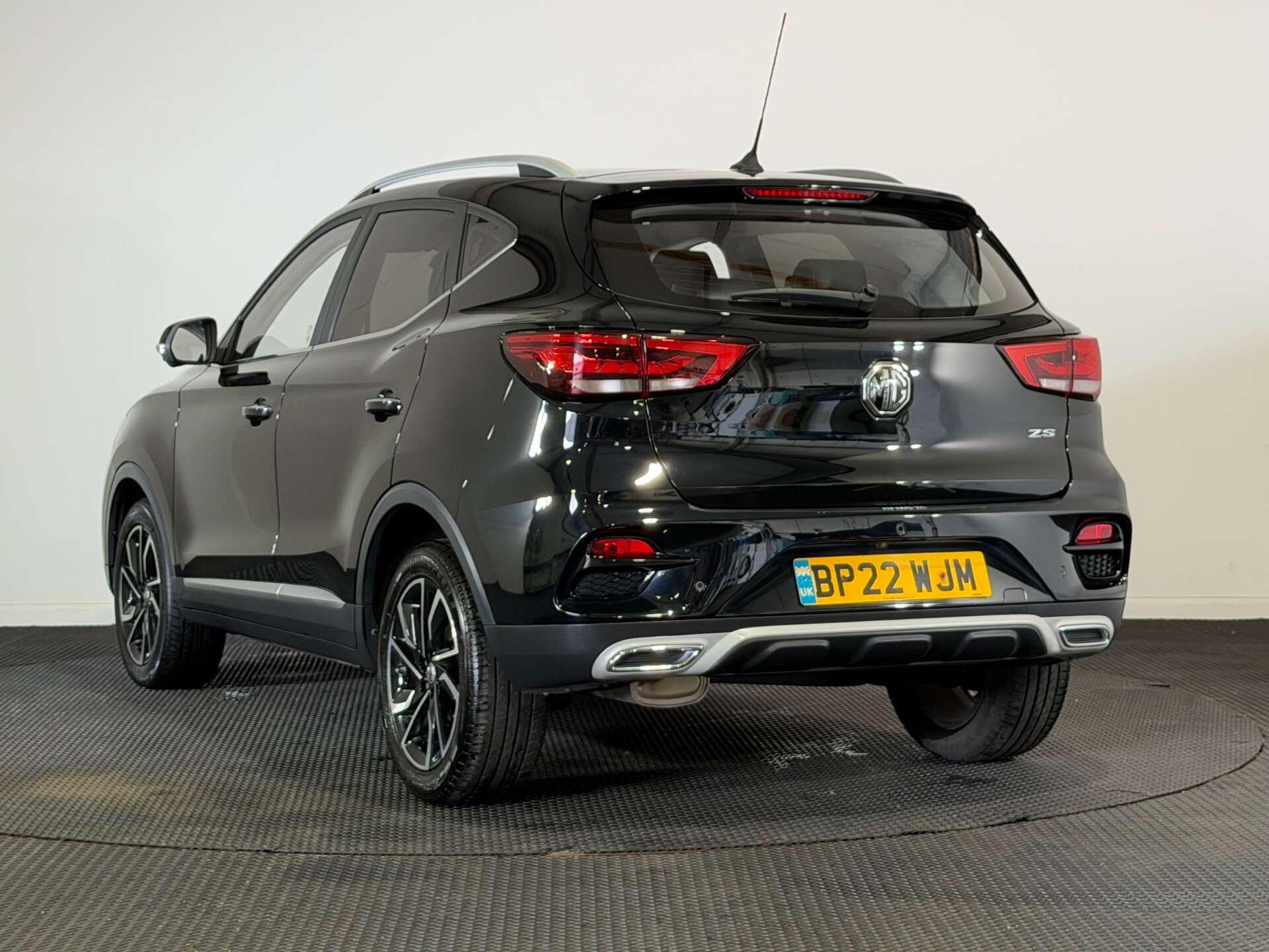 MG ZS view 5