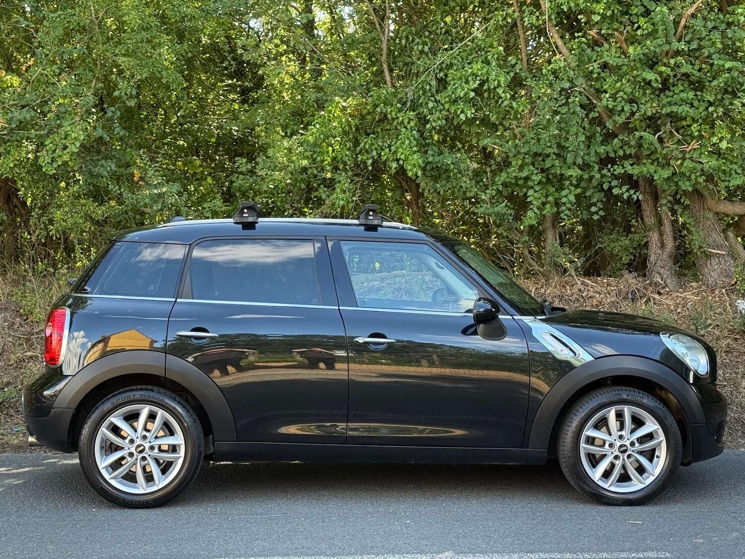 Mini Countryman view 4