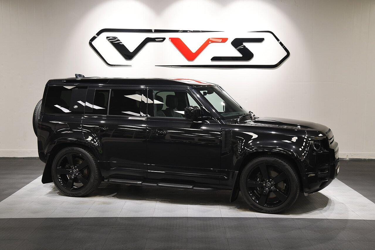 2024 Land Rover Defender in Black for sale