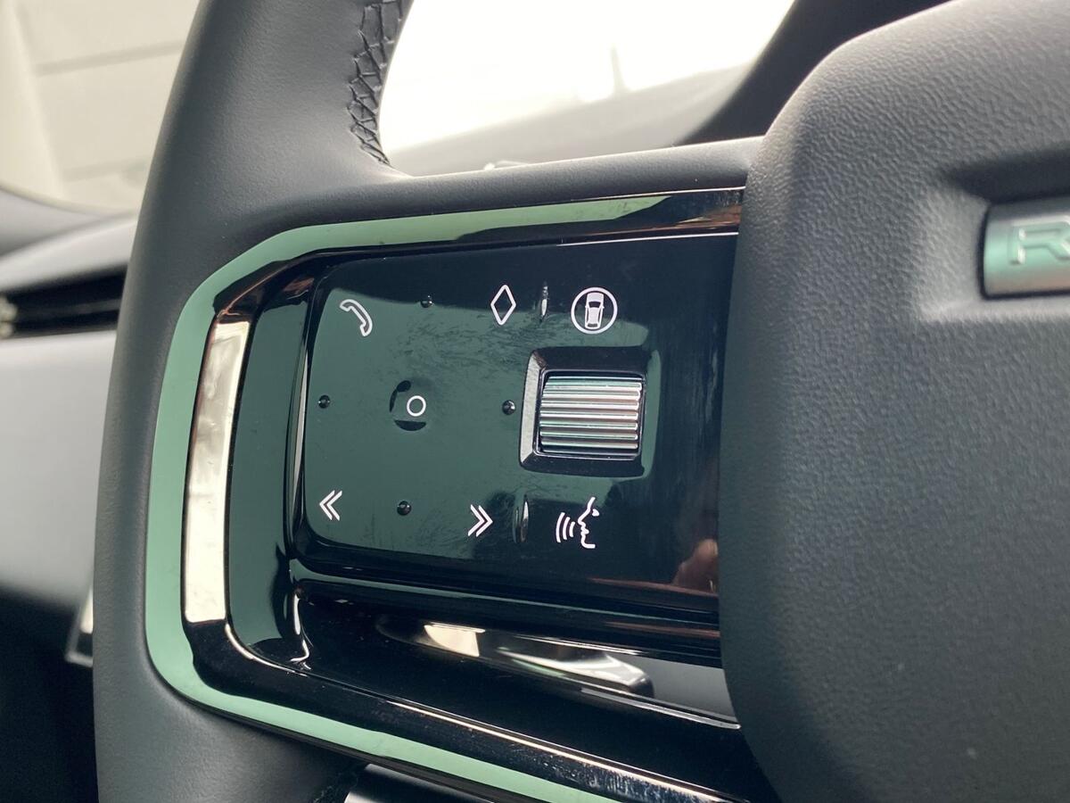 Land Rover Range Rover Evoque view 40