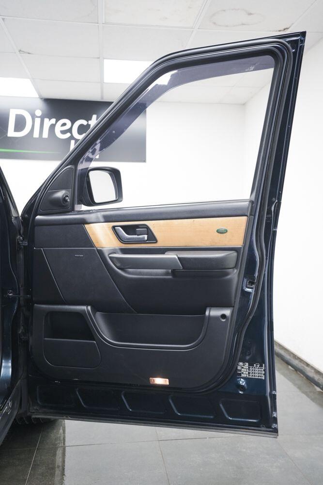 Land Rover Range Rover Sport view 14