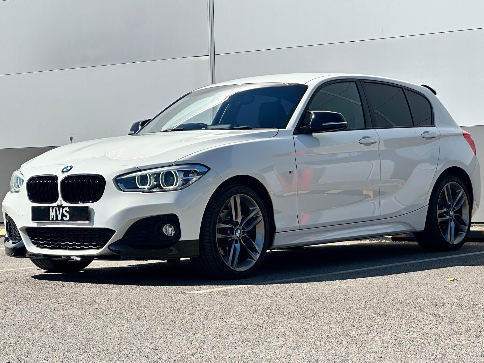 BMW 1 Series view 6