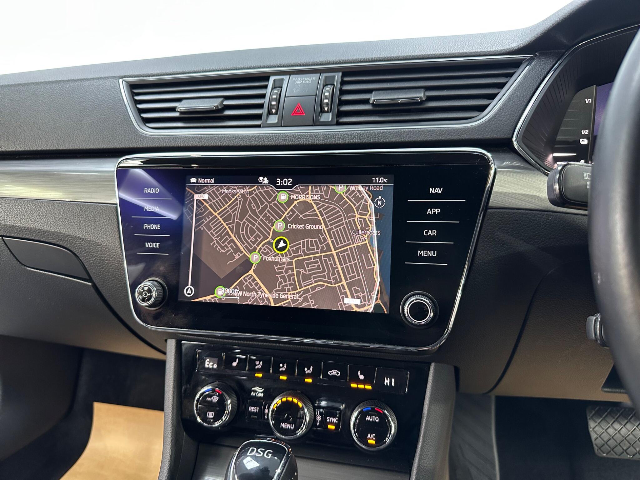 Skoda Superb view 28