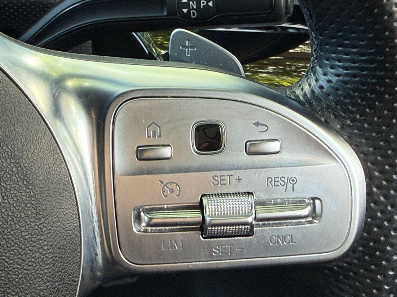 Mercedes-Benz A-Class view 29