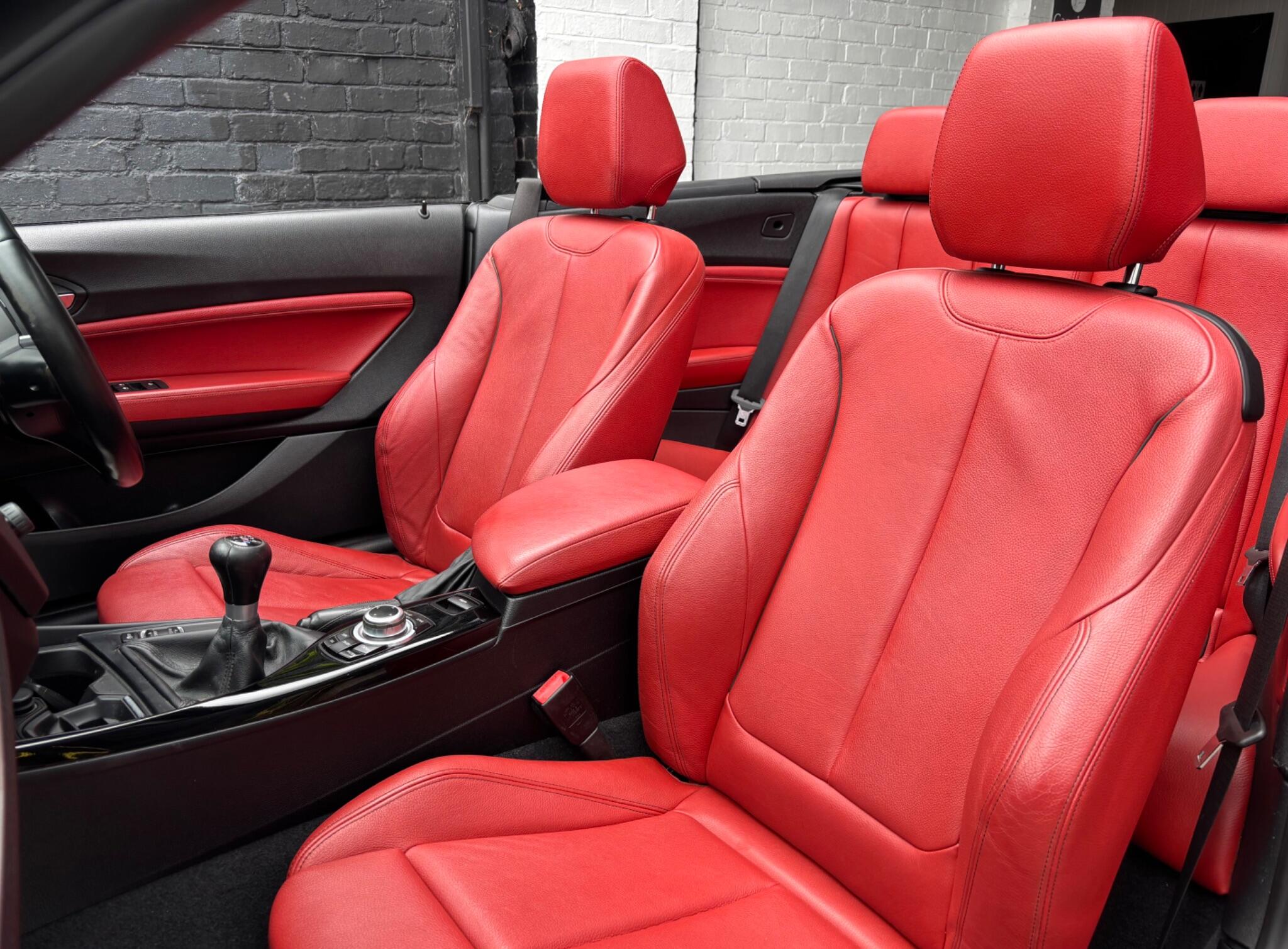BMW 2 Series view 3