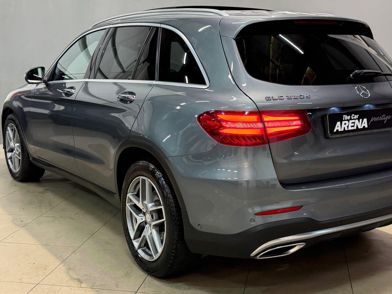 Mercedes-Benz GLC view 10