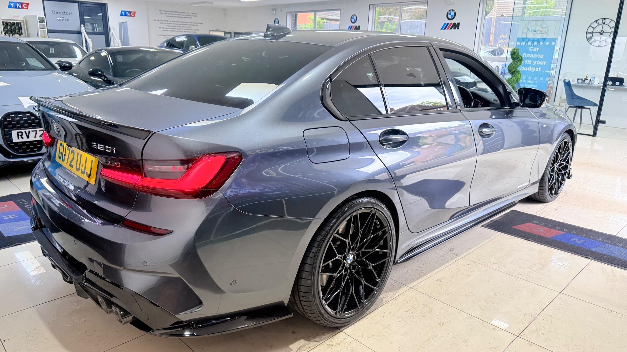 BMW 3 Series view 41
