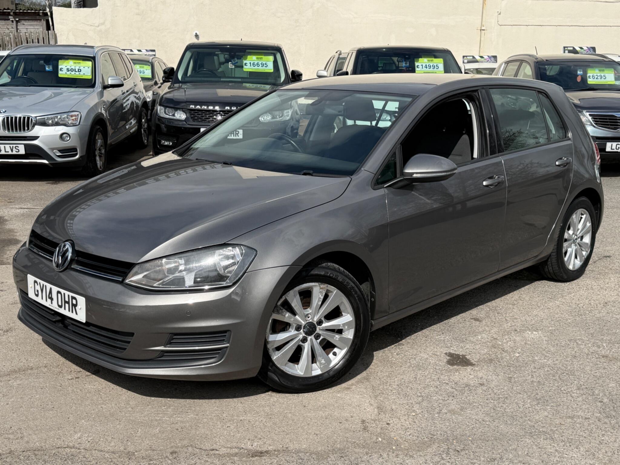 Volkswagen Golf - Image 9