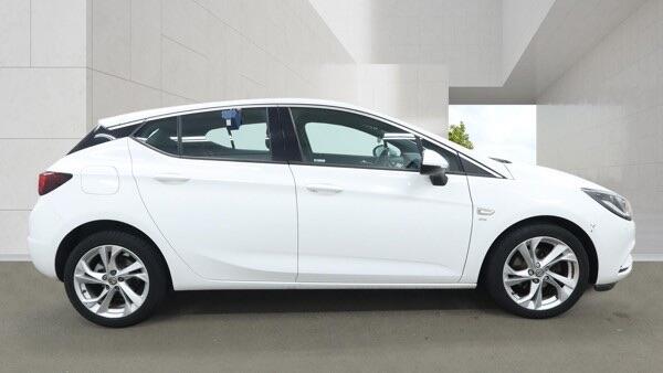 Vauxhall Astra view 10
