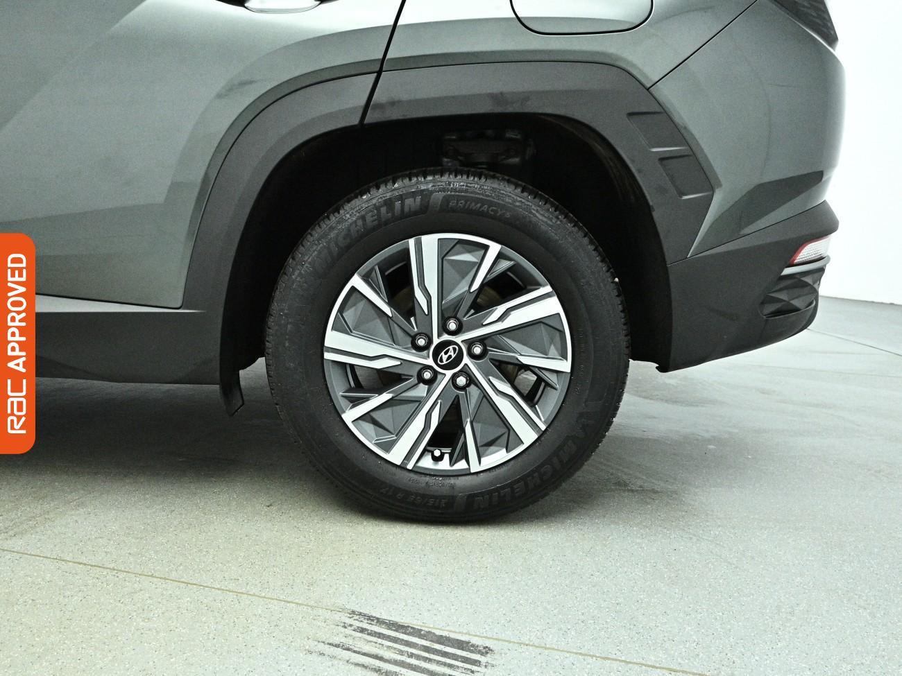 Hyundai Tucson view 28
