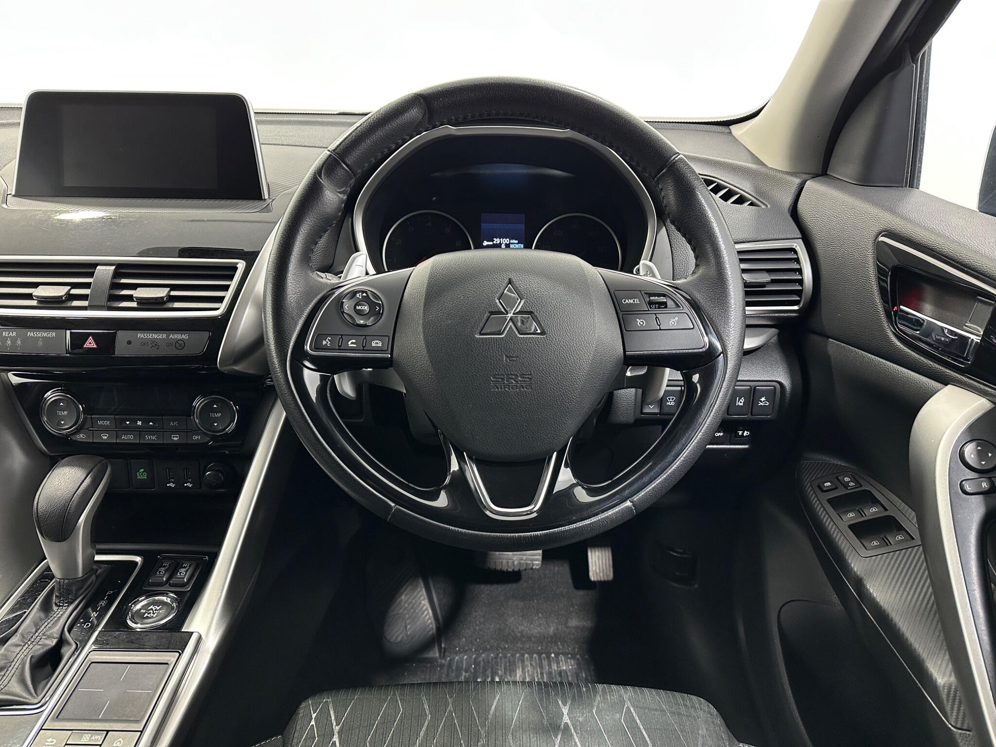 Mitsubishi Eclipse Cross view 13