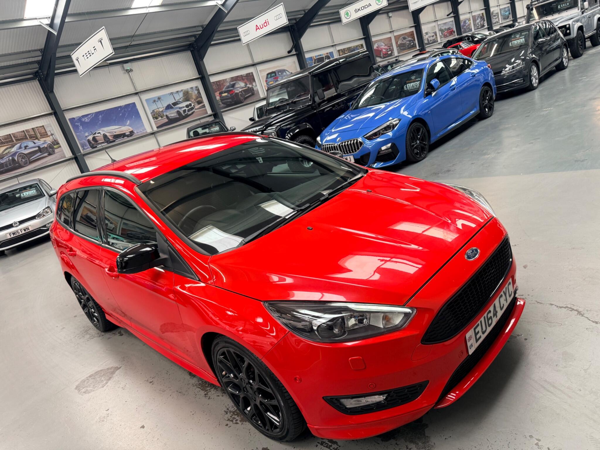 Ford Focus view 2