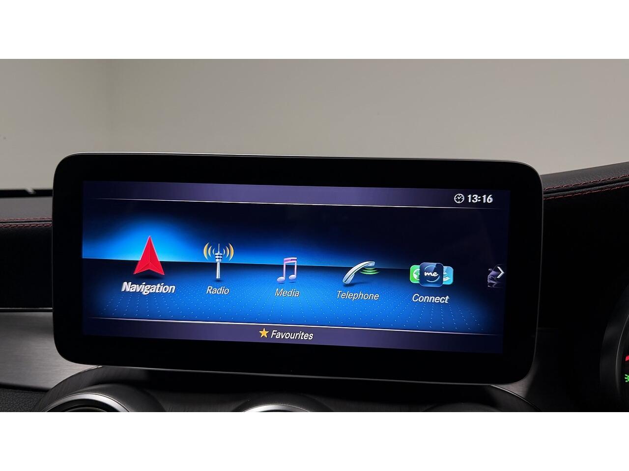 Mercedes-Benz C-Class view 24