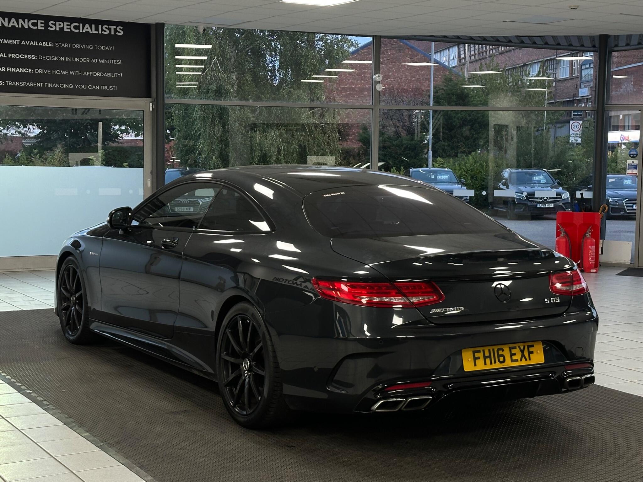 Mercedes-Benz S Class view 9