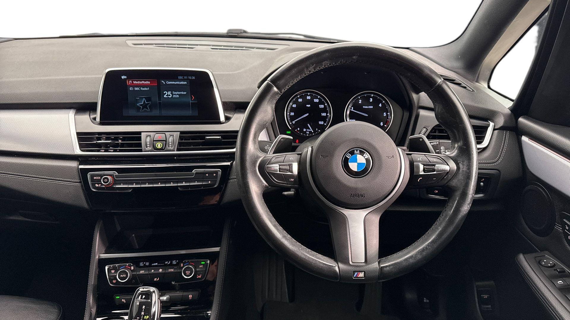 BMW 2 Series view 5