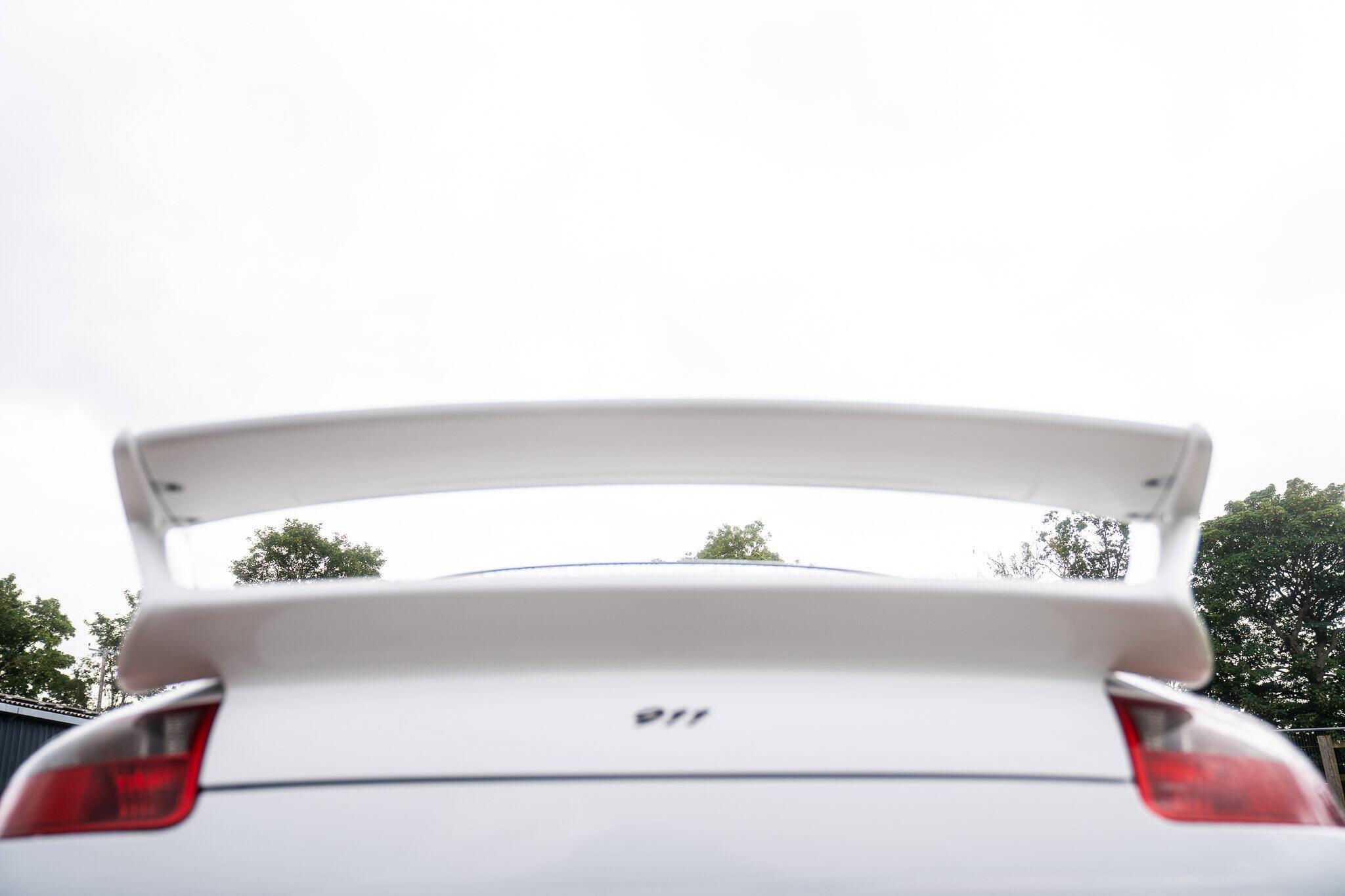 Porsche 911 view 15