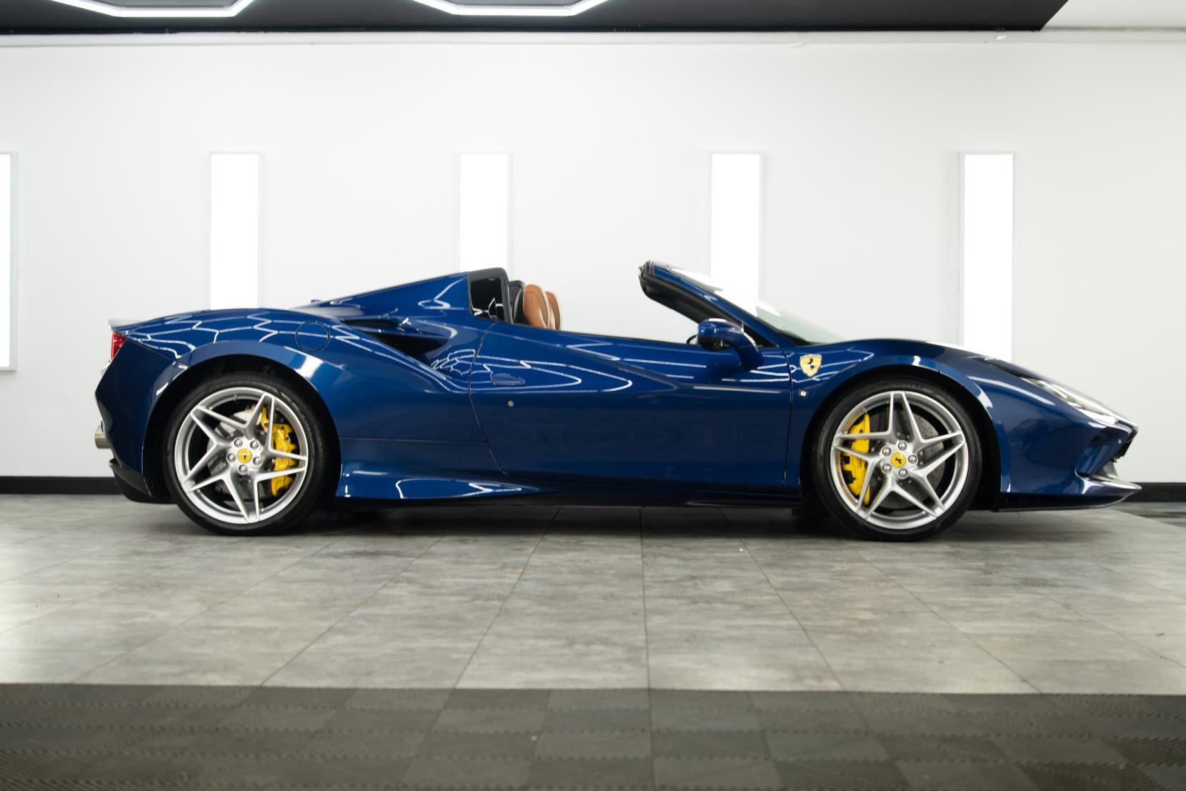 Ferrari F8 Spider view 3