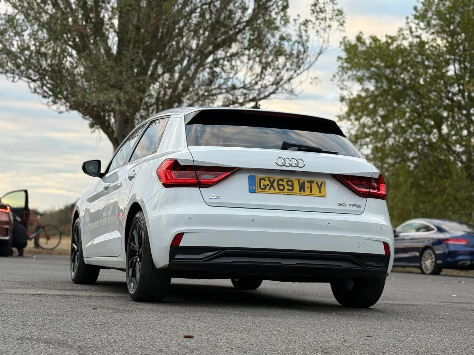 Audi A1 view 13