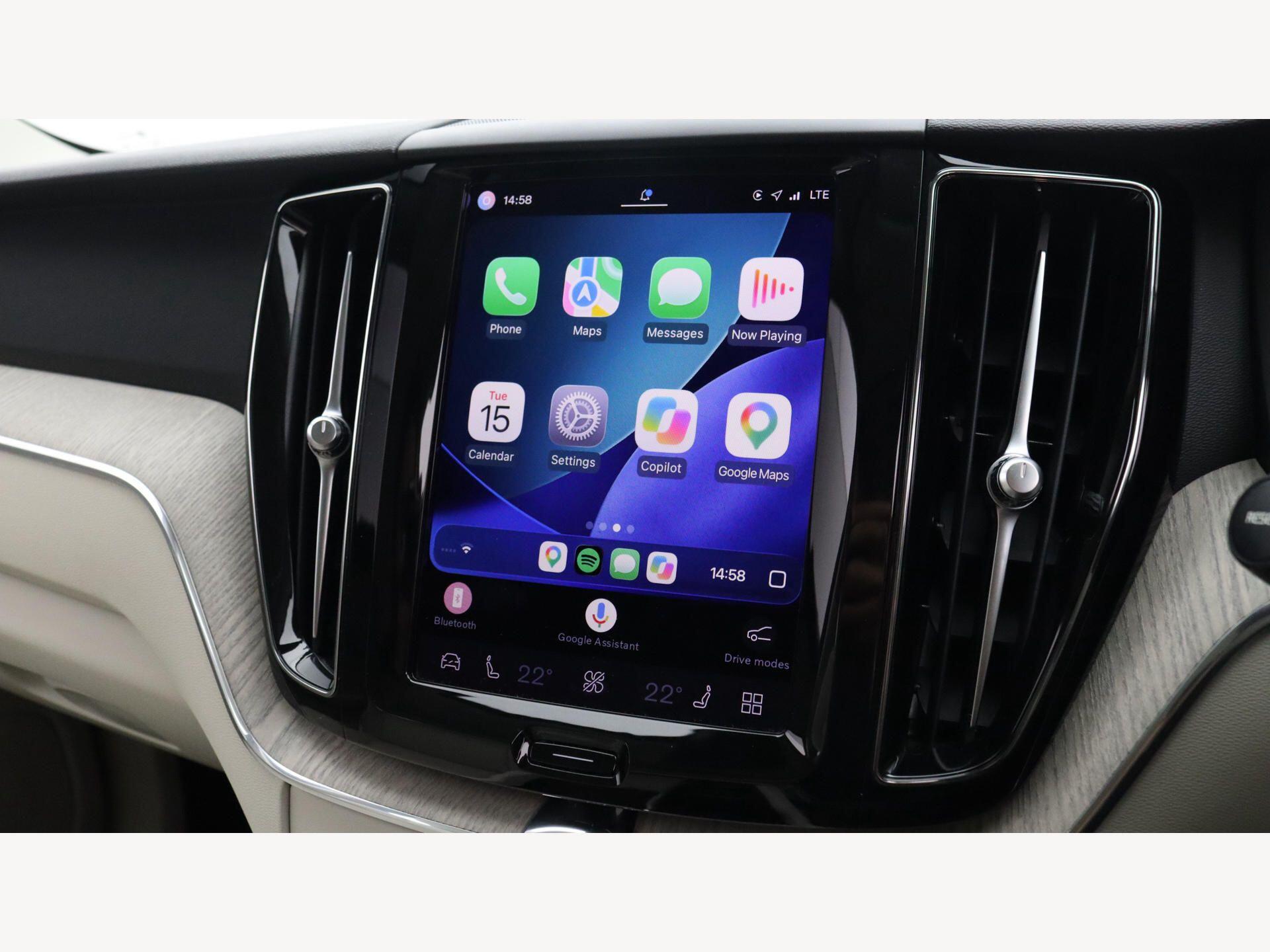 Volvo XC60 view 32