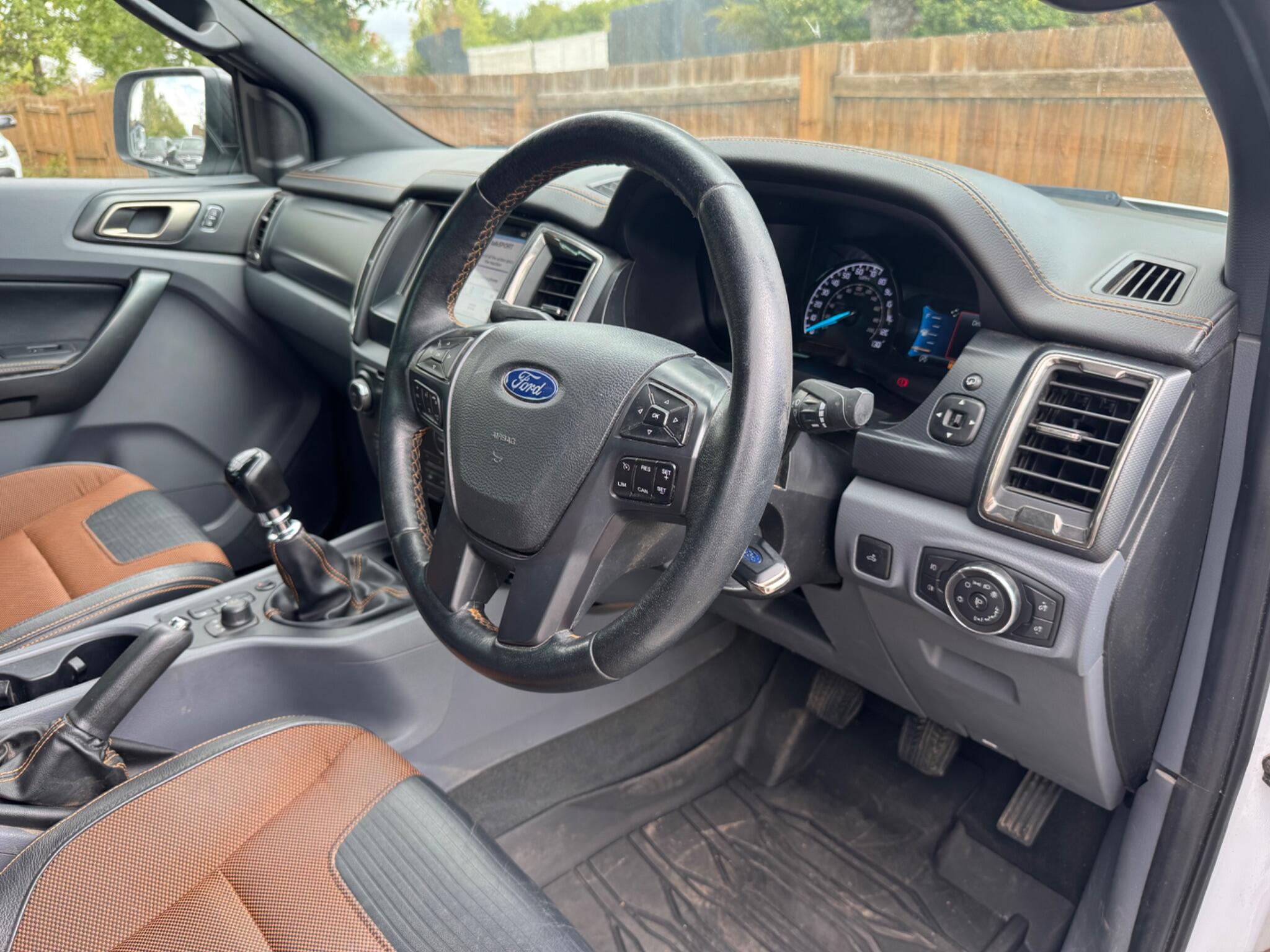 Ford Ranger view 32