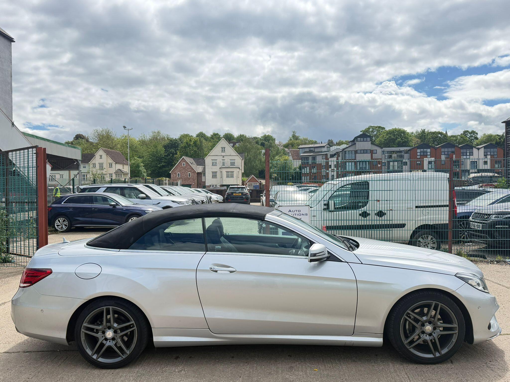 Mercedes-Benz E-Class view 2