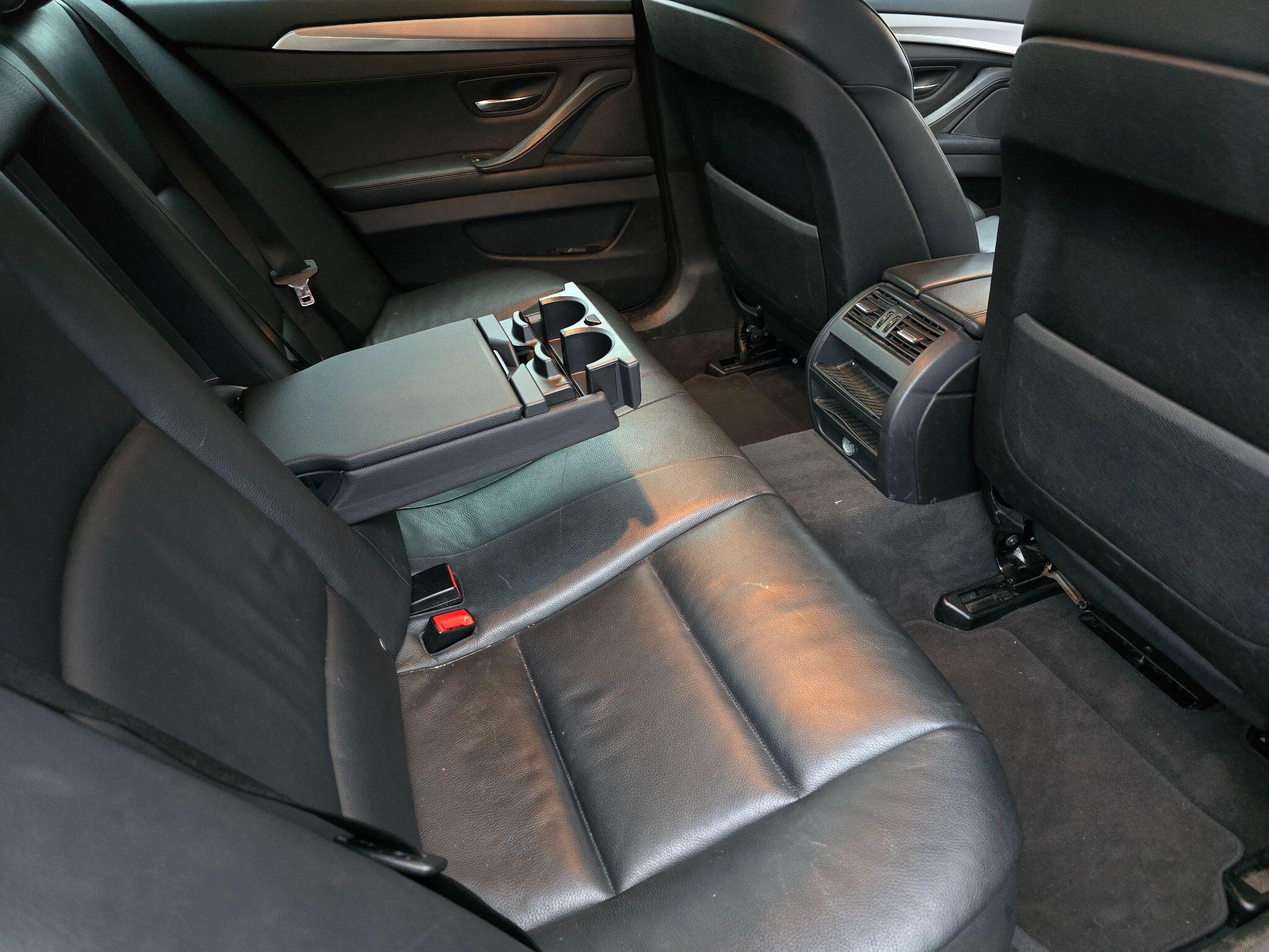 BMW 5 Series view 12