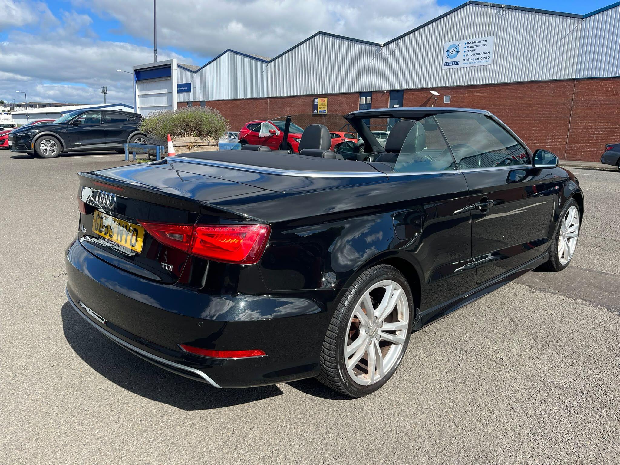 Audi A3 view 5