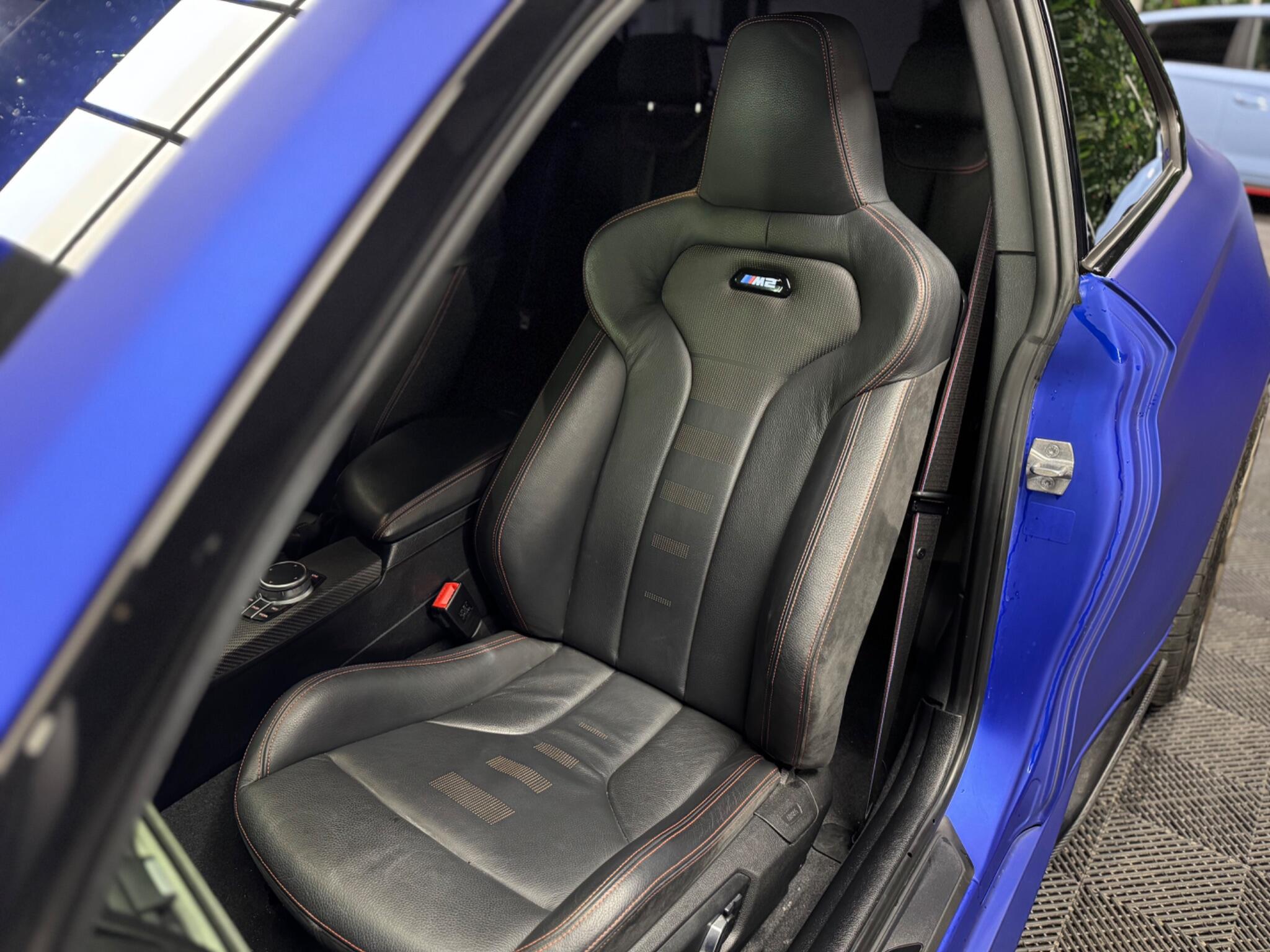 BMW M2 view 21