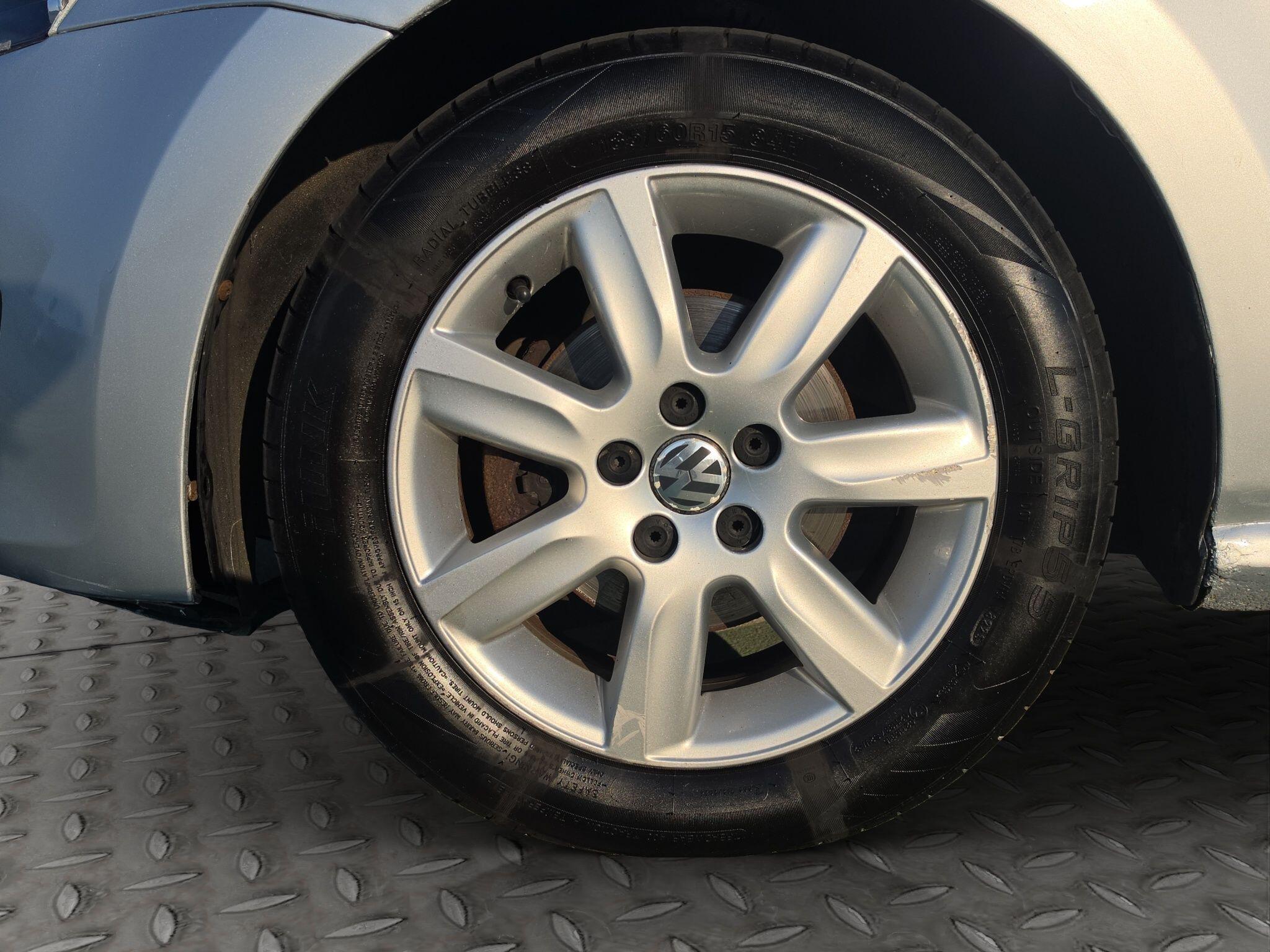 Volkswagen Polo view 19