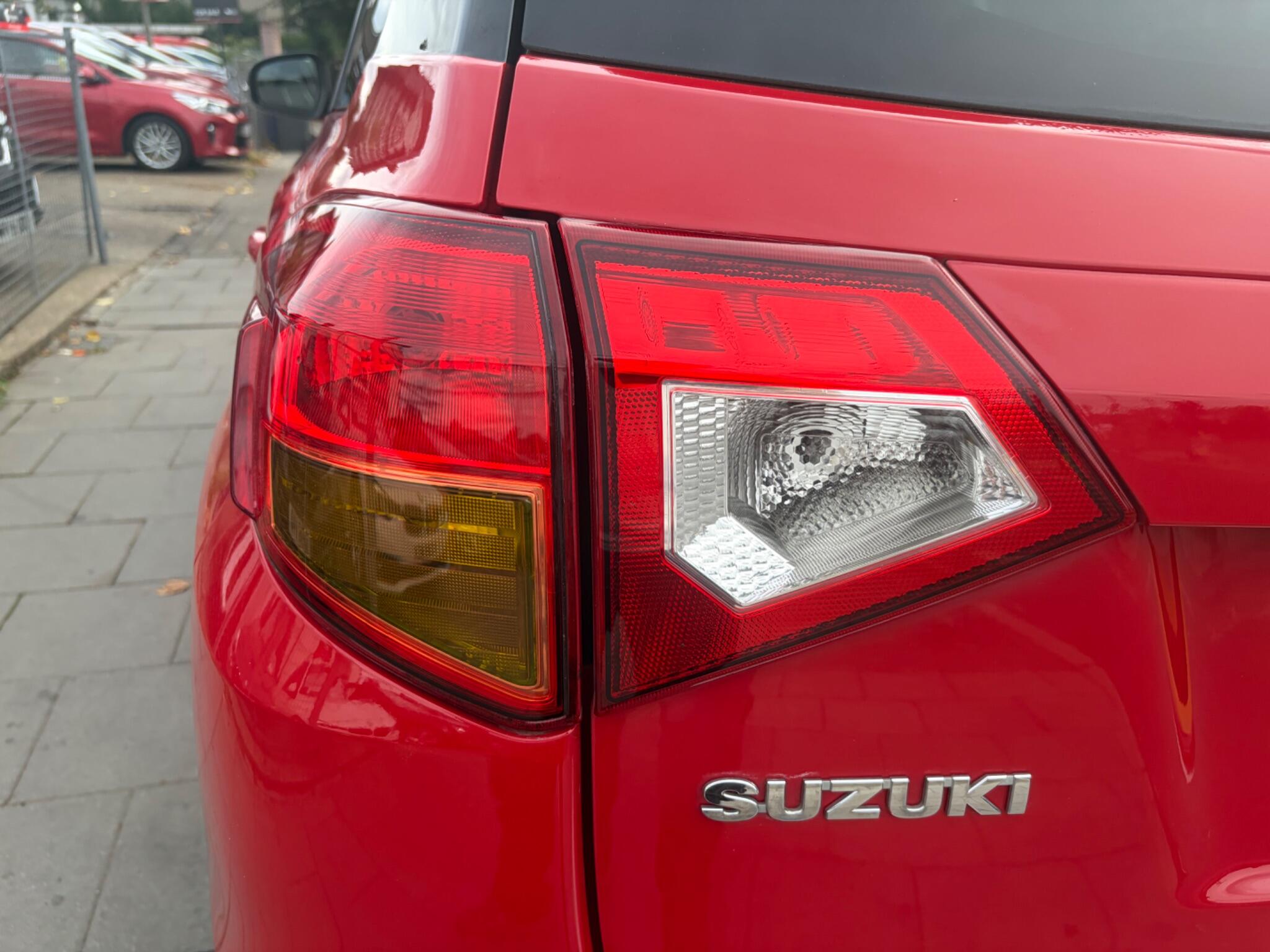 Suzuki Vitara view 31