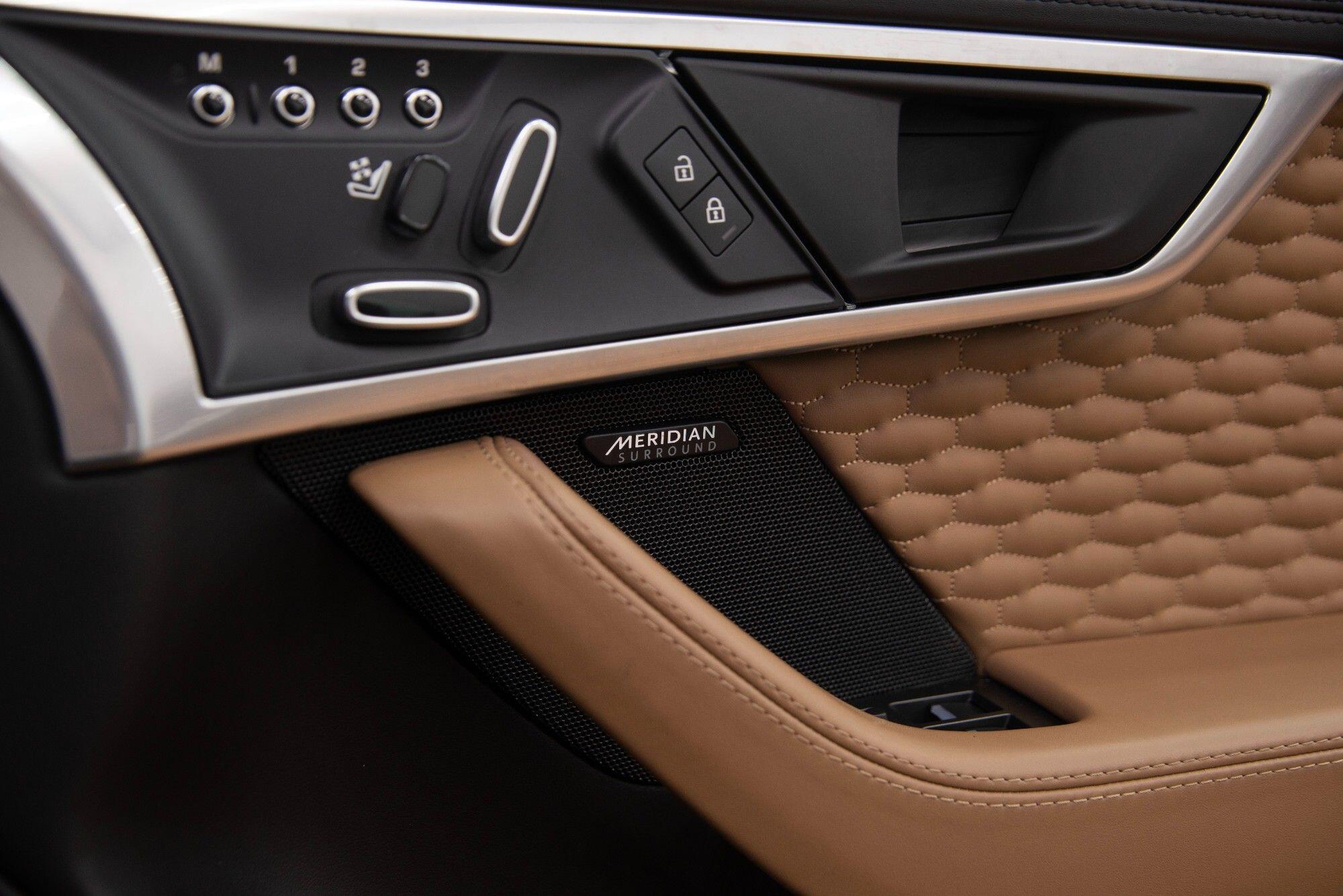 Jaguar F-Type view 29
