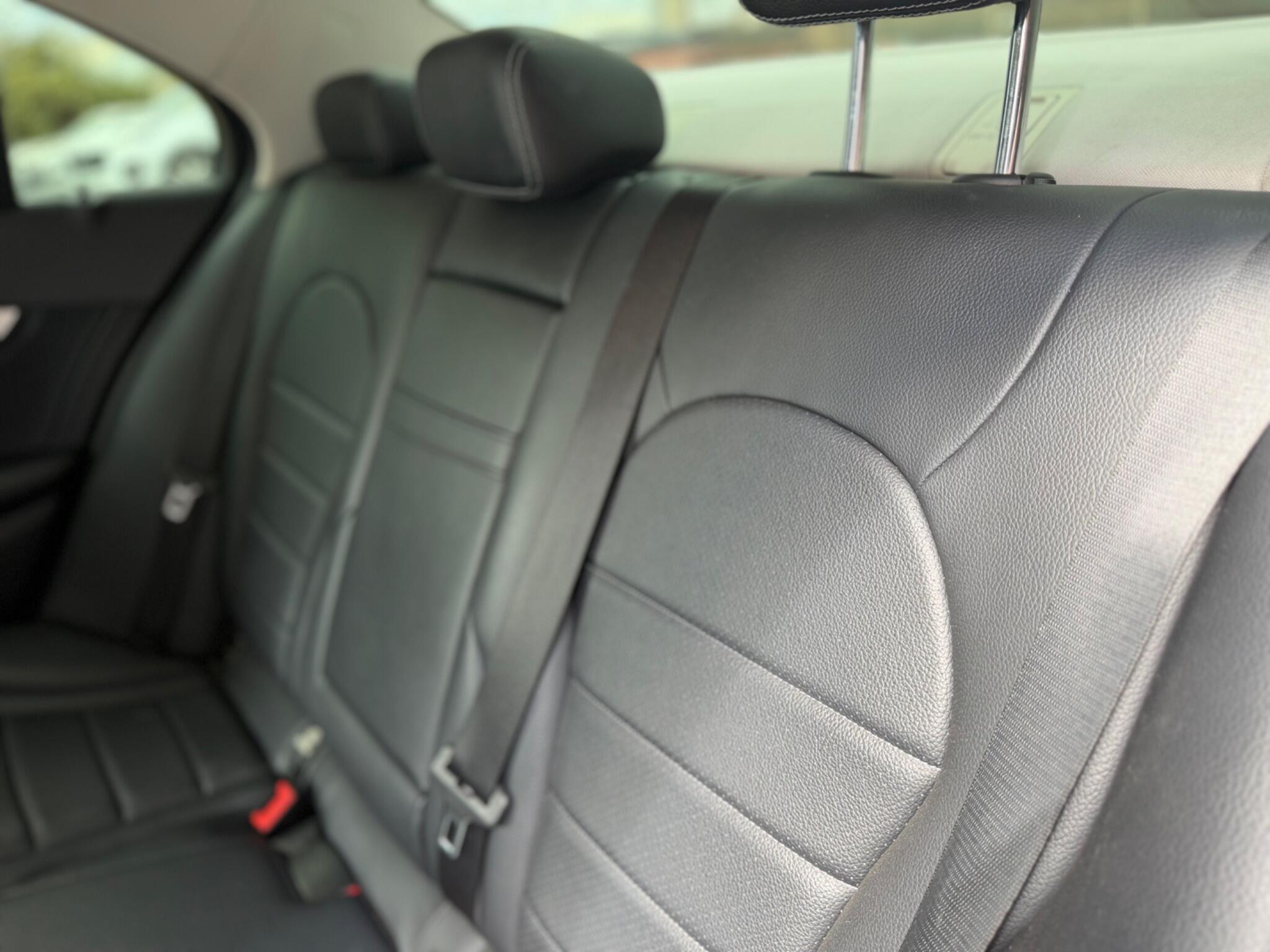 Mercedes-Benz C Class view 36