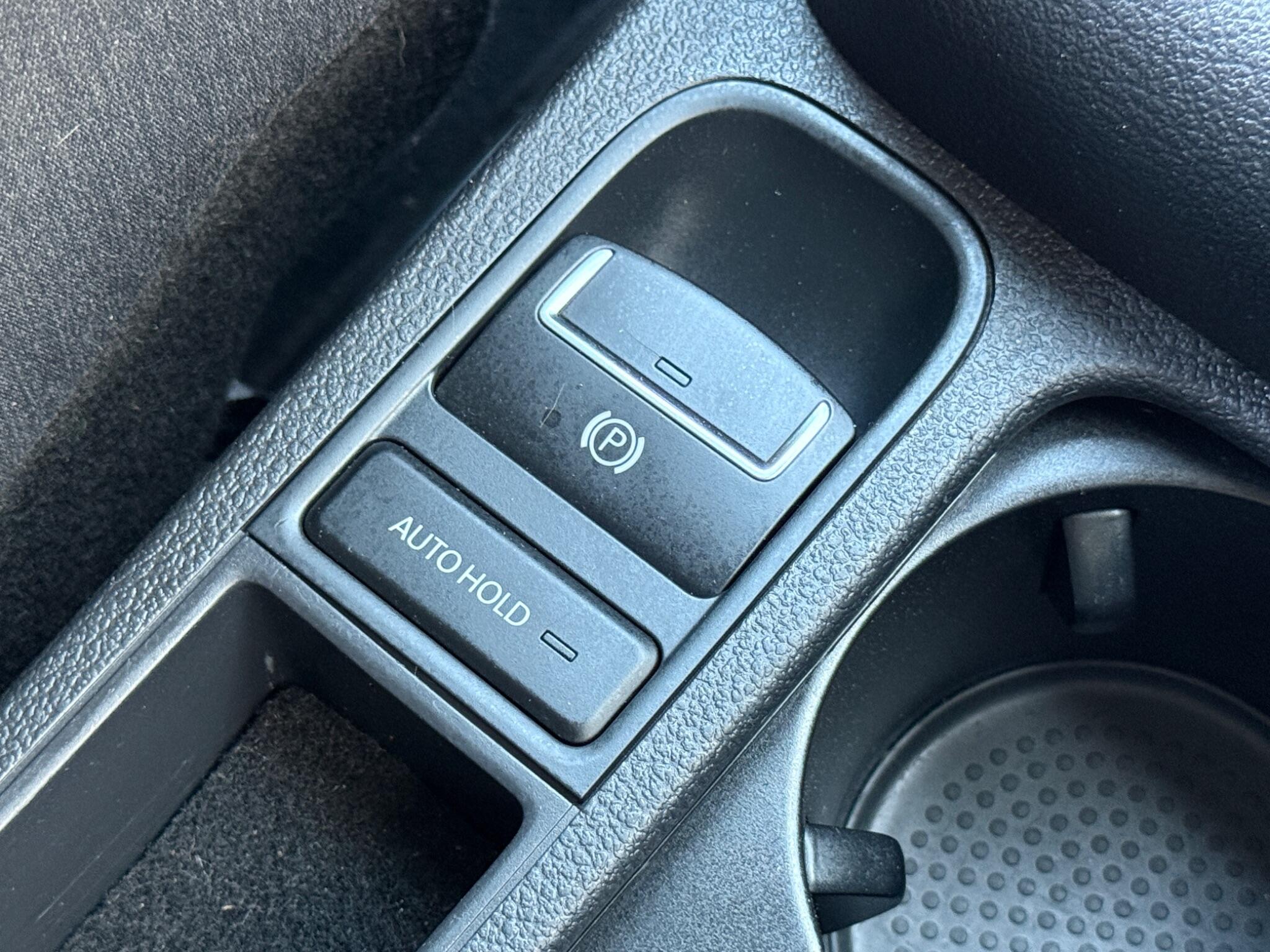 Volkswagen Tiguan - Image 64