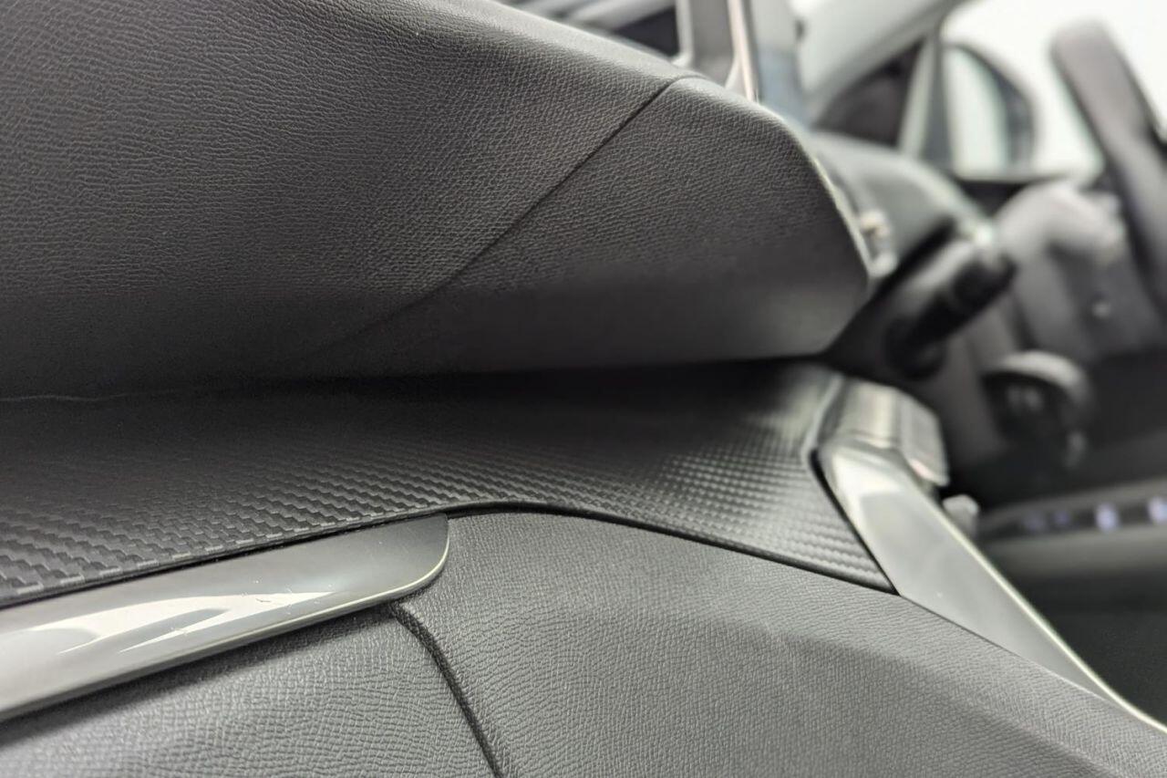 Peugeot 5008 view 27