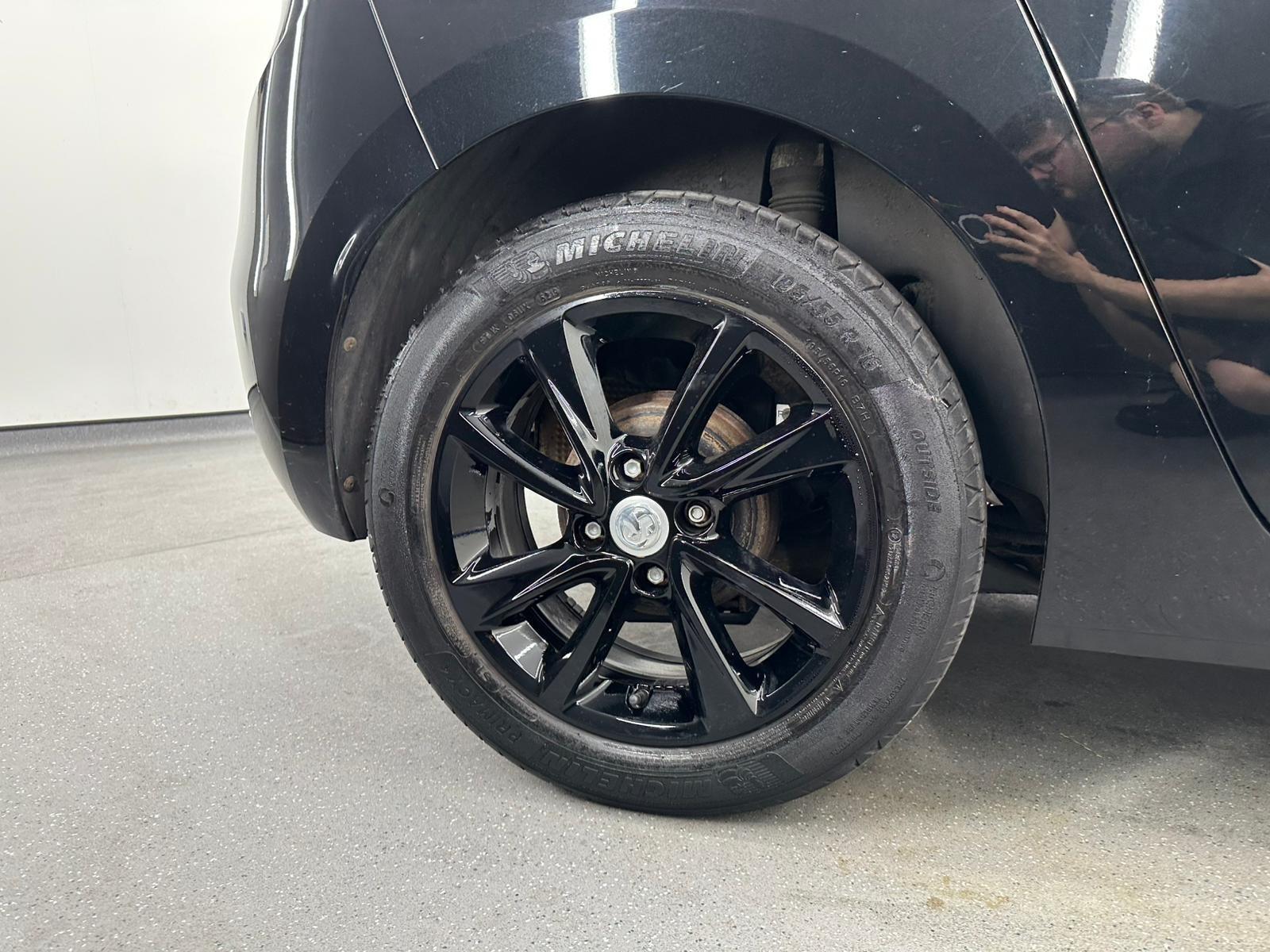Vauxhall Corsa view 16