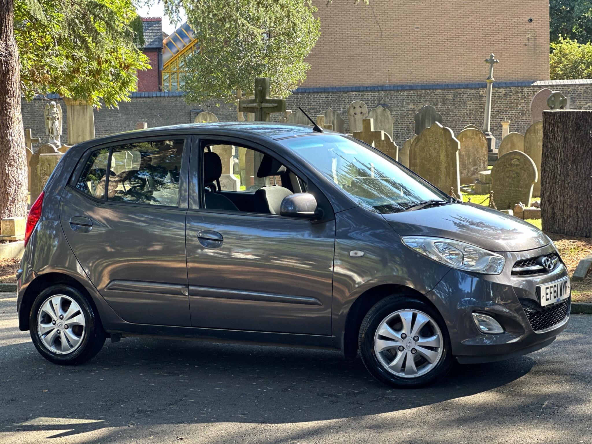 Hyundai i10 view 22