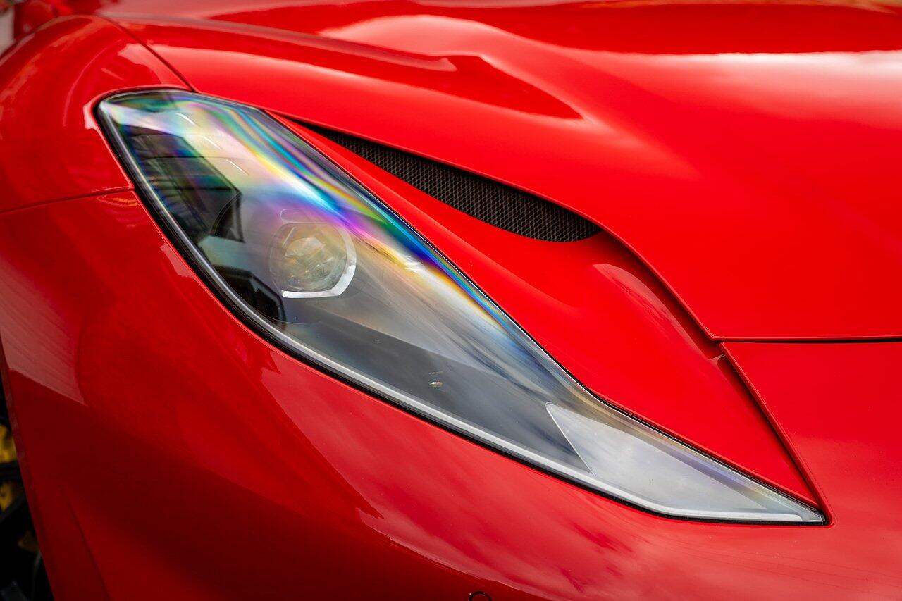 Ferrari 812 view 31