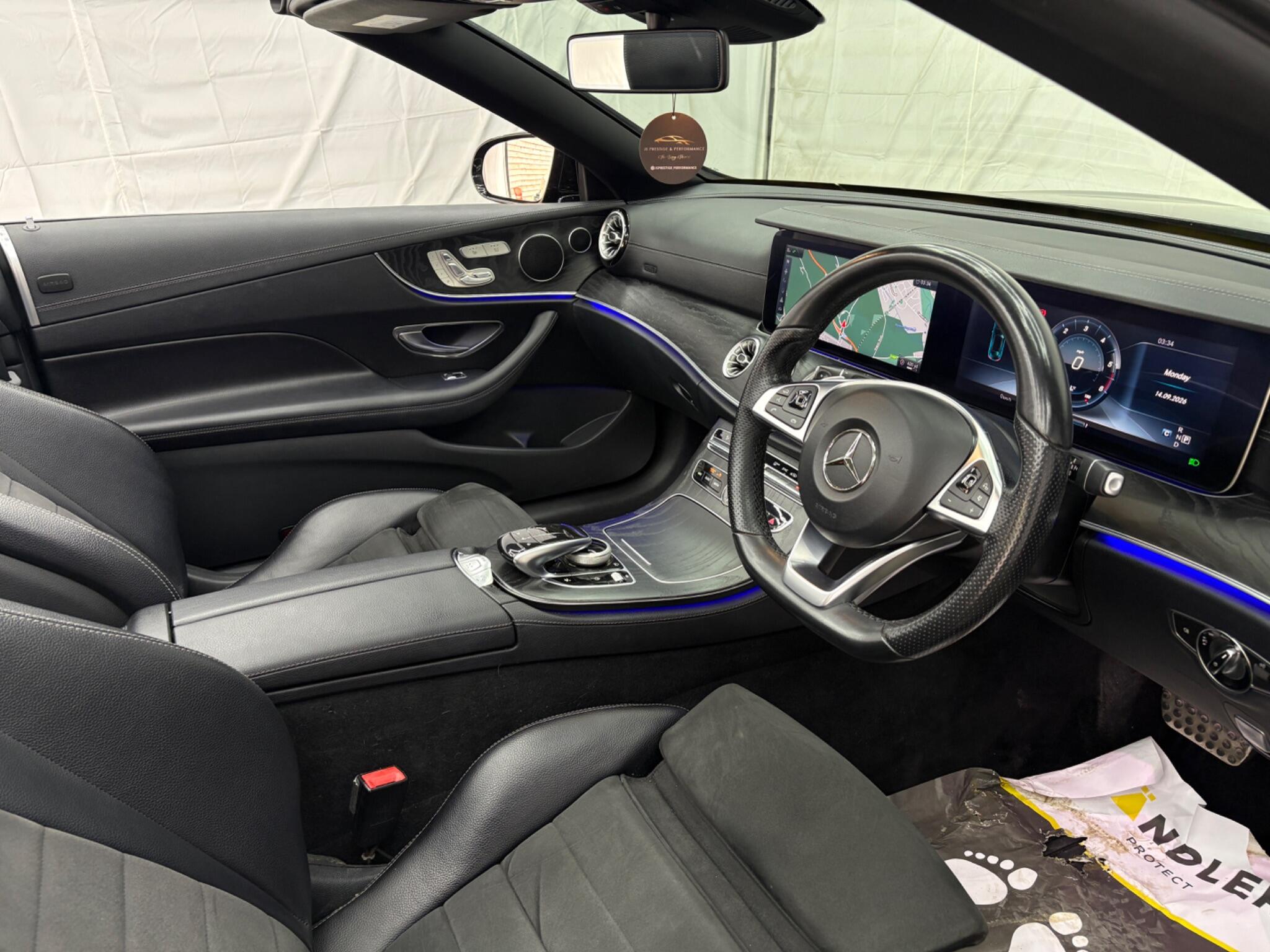 Mercedes-Benz E-Class view 13