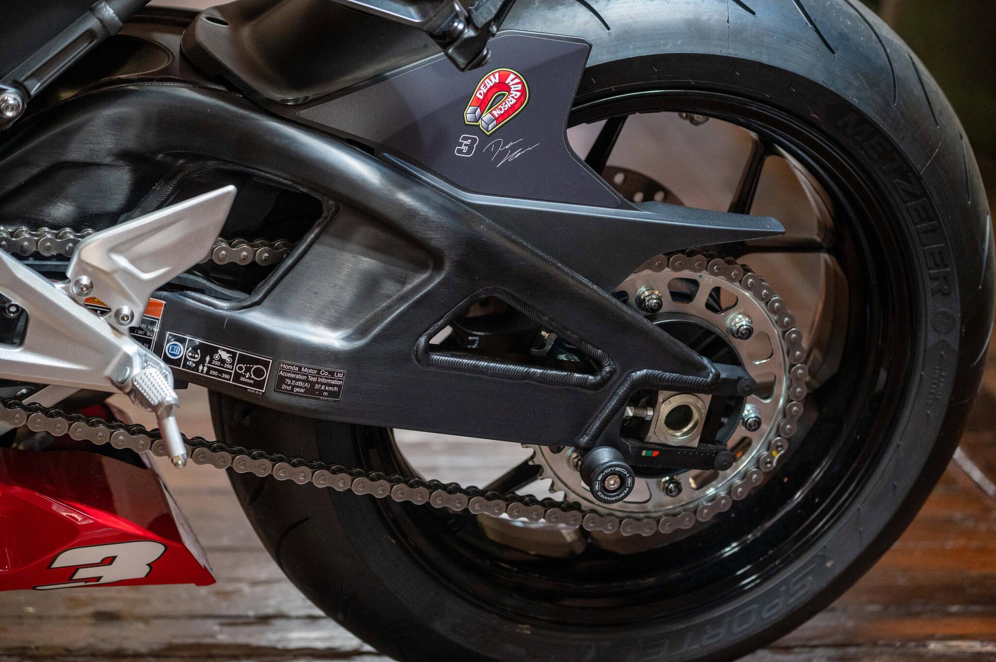 Honda CBR1000RR-R Fireblade SP view 27