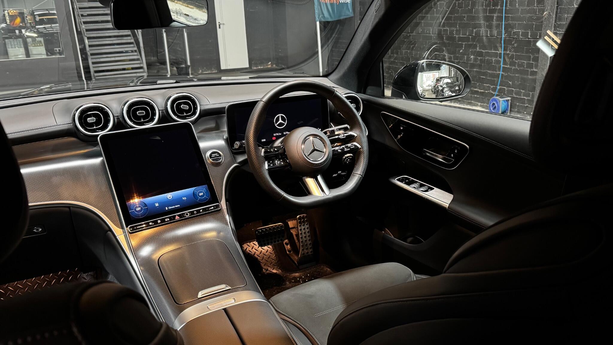 Mercedes-Benz GLC view 50