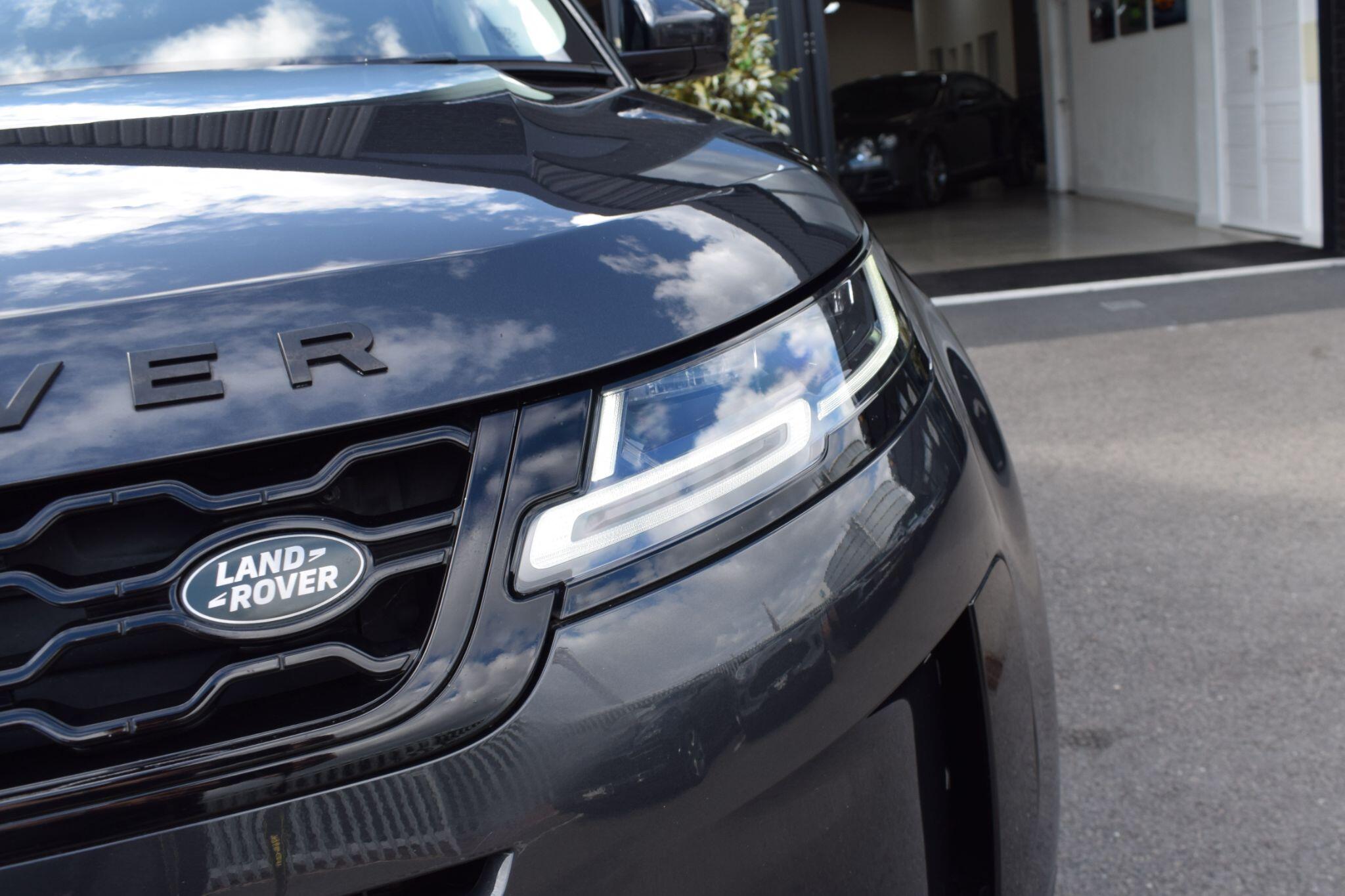 Land Rover Range Rover Evoque view 38