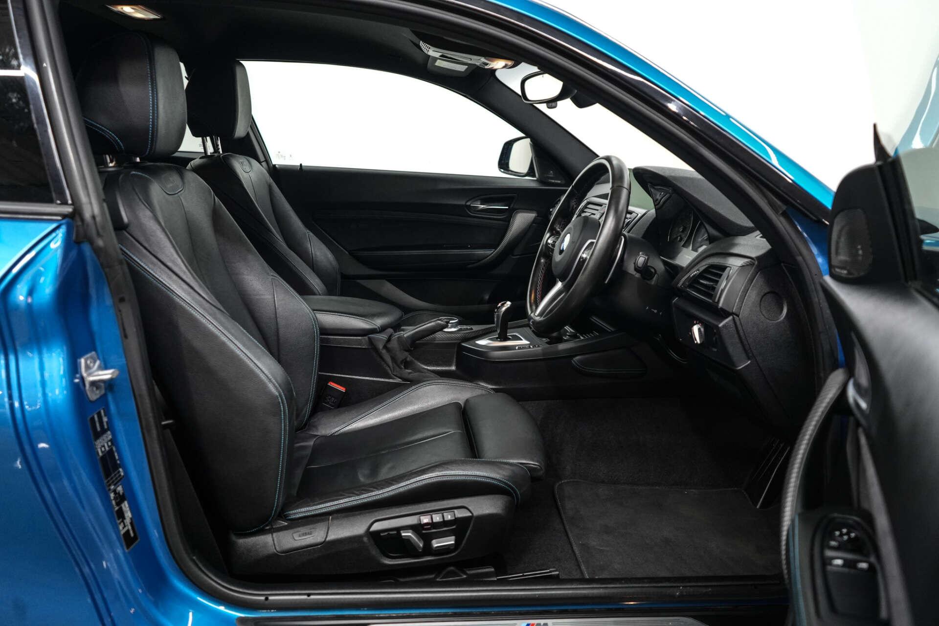 BMW M2 view 16