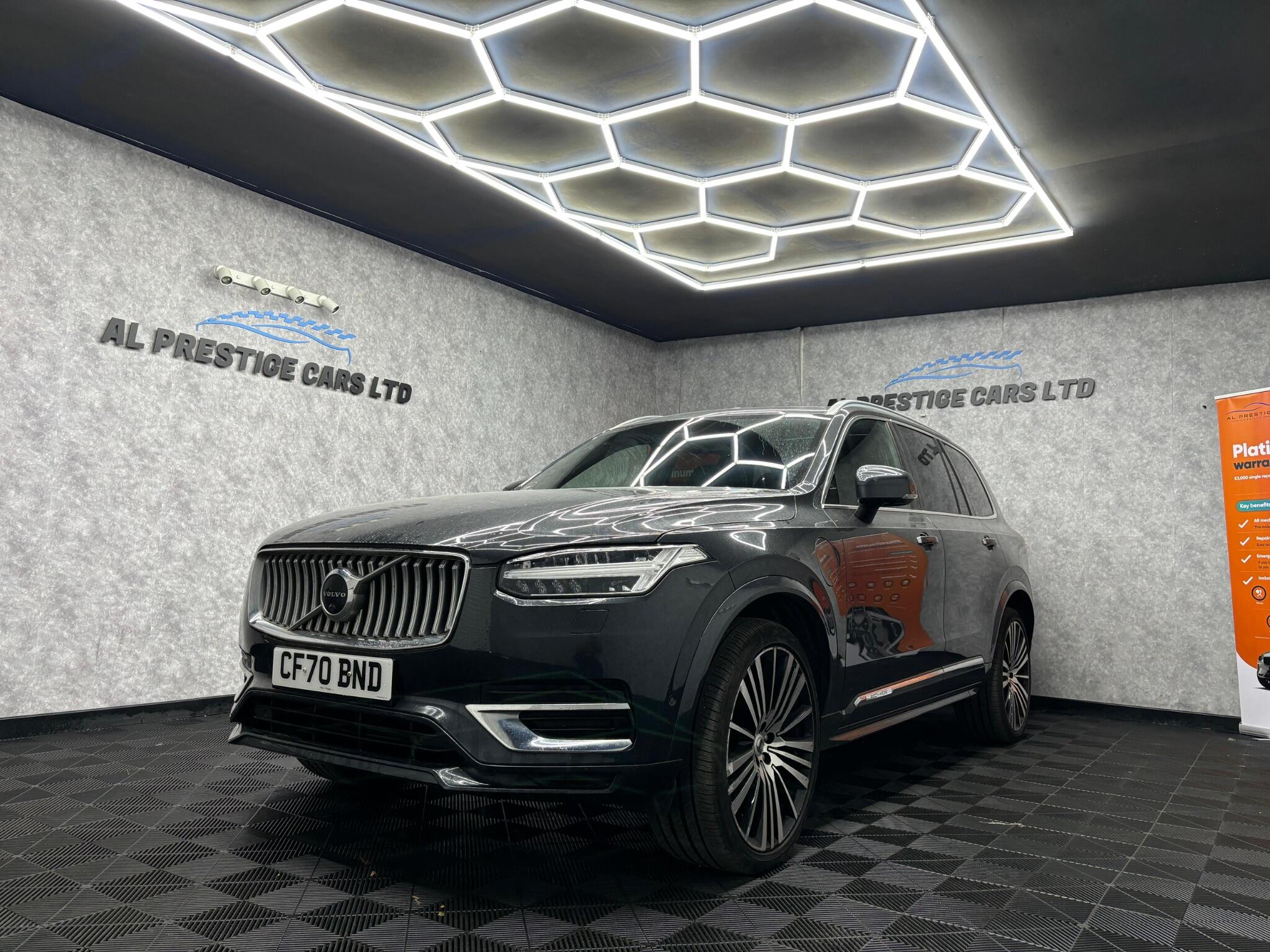 Volvo XC90 main image