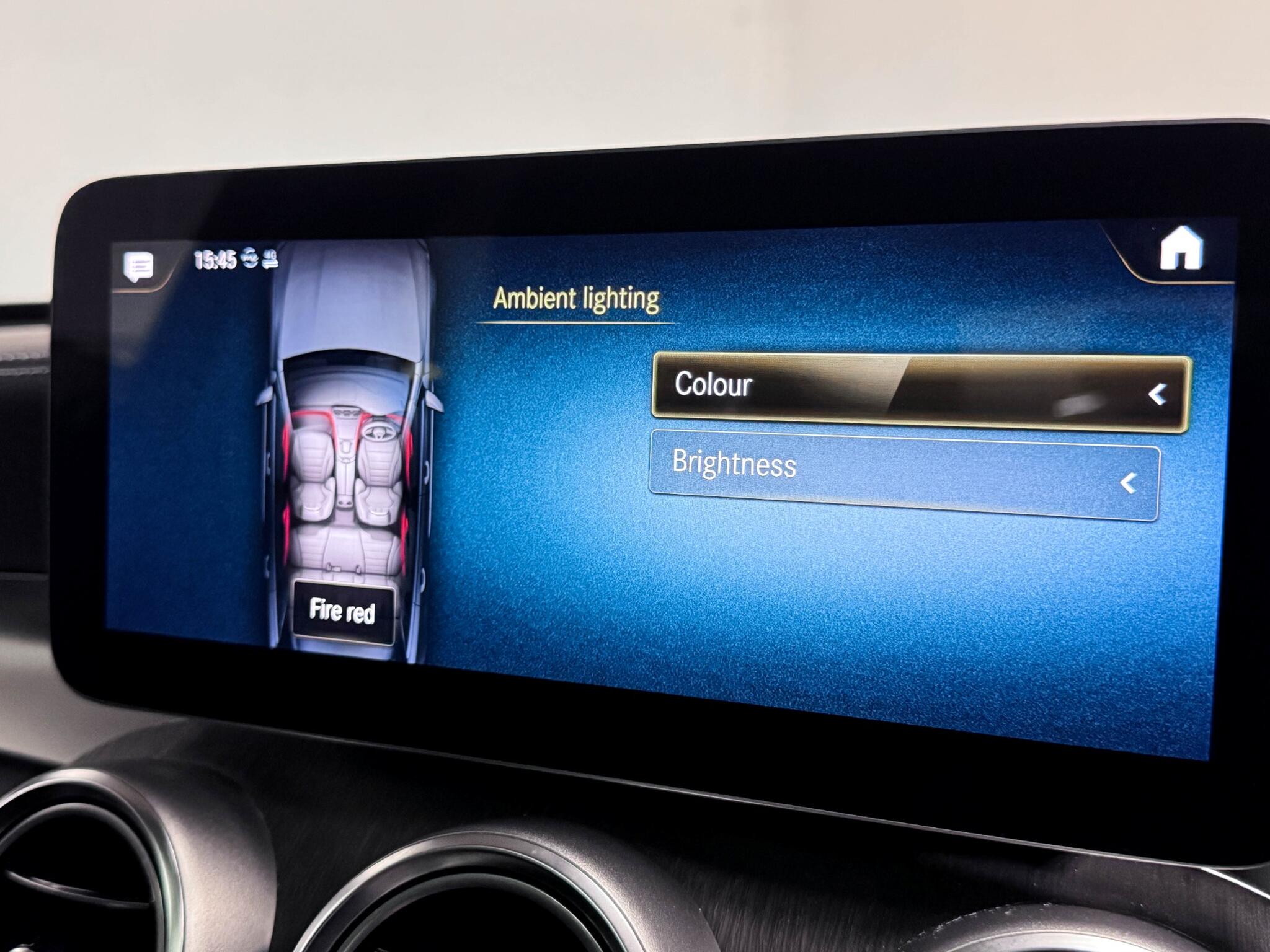 Mercedes-Benz GLC view 46