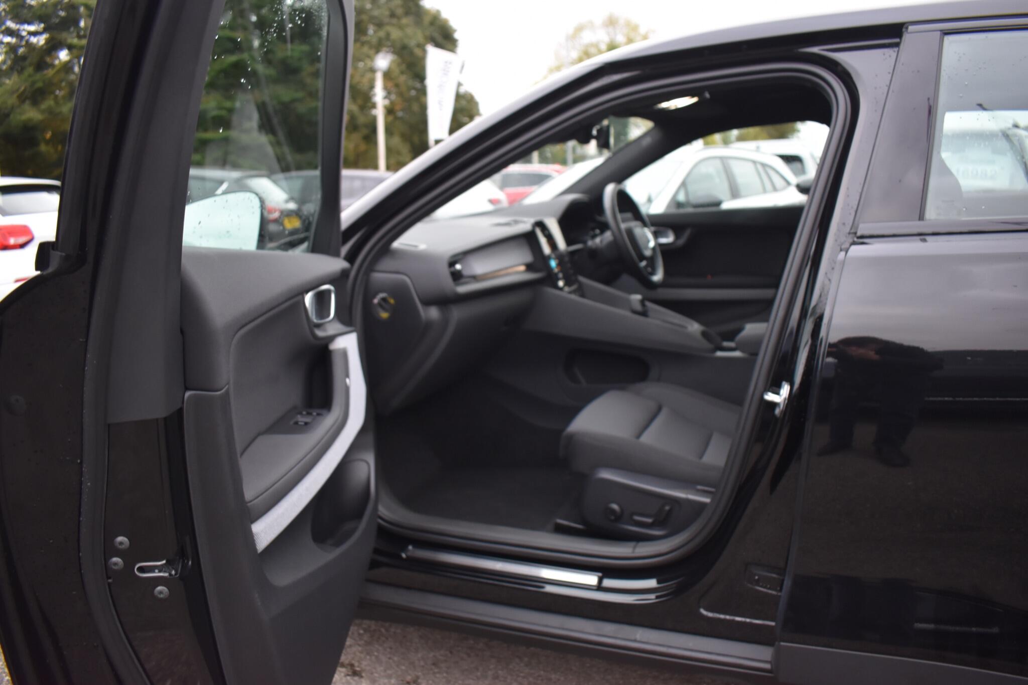 Polestar 2 - Single Motor 78kWh Long Range Fastback Auto FWD 5dr - Image 6