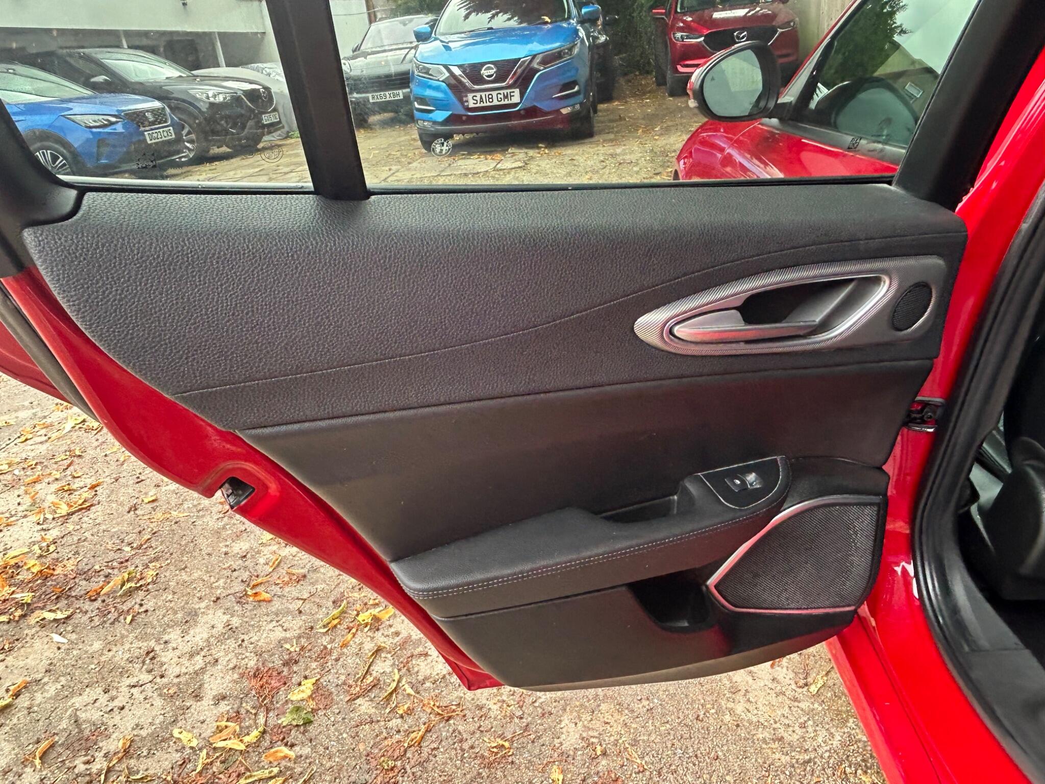 Alfa Romeo Giulia view 30